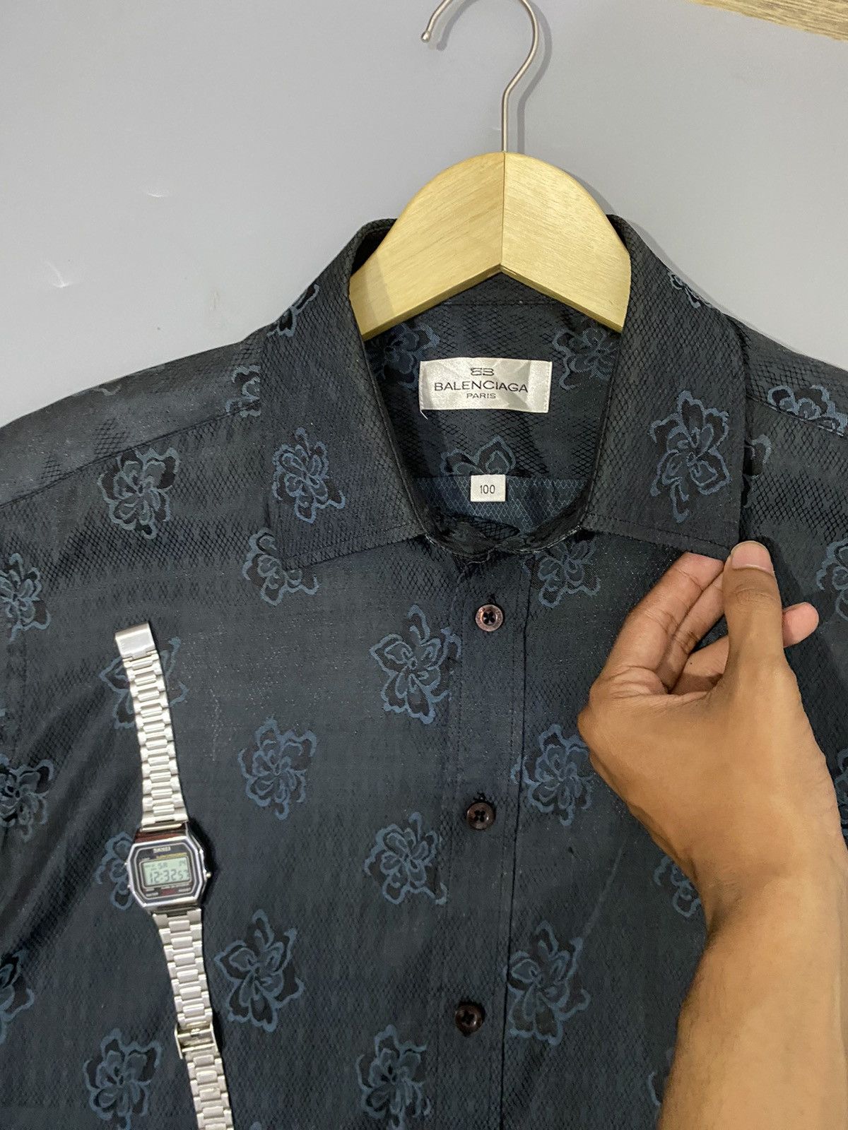 Balenciaga 💥Floral💥Balenciaga Shirt Buttons Up Size US L / EU 52-54 / 3 - 11 Thumbnail