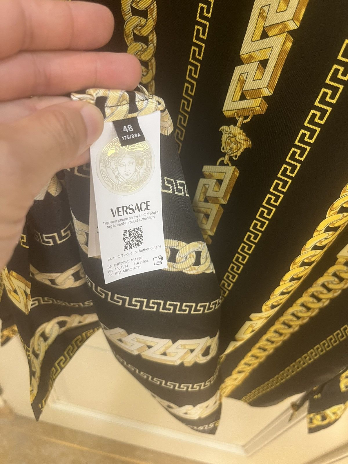 Versace chain print silk.shirt size48 Size US M / EU 48-50 / 2 - 15 Thumbnail