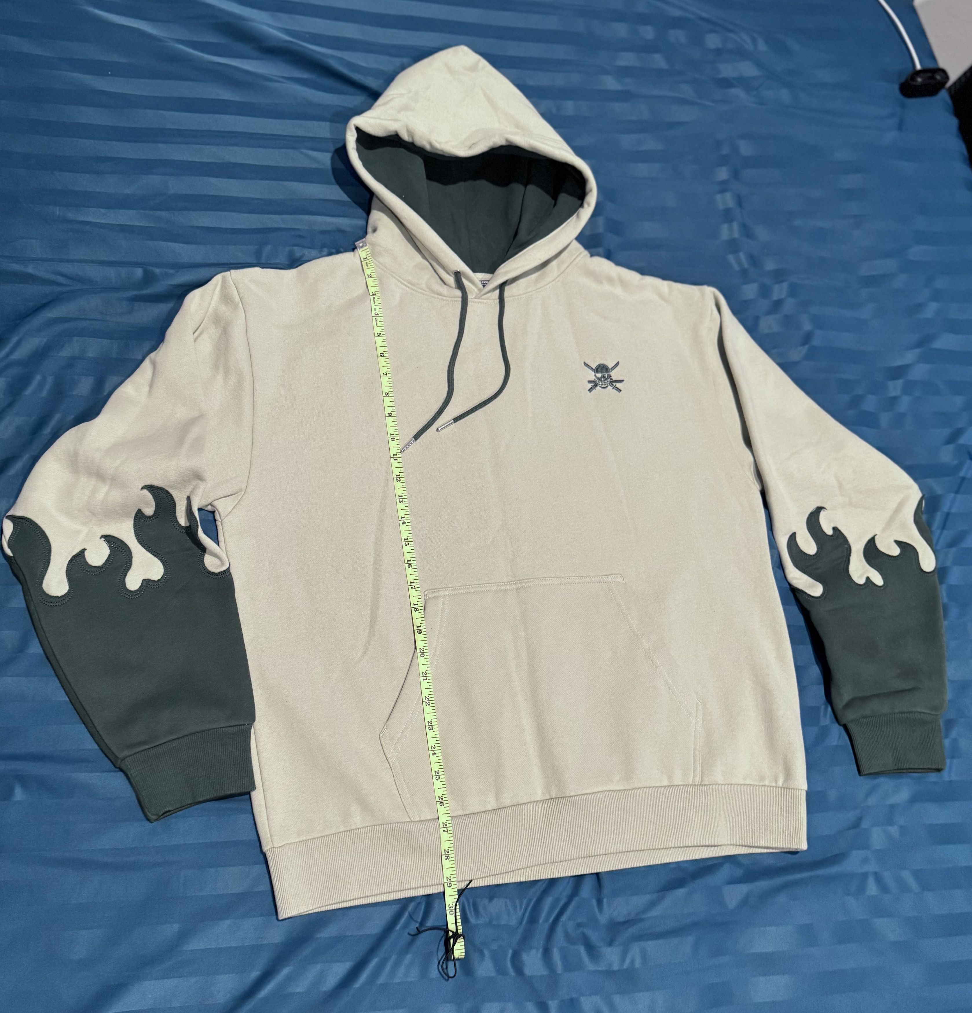 Other Sparktrendz Zoro hoodie Anime One piece flame Size US XL / EU 56 / 4 - 1 Thumbnail