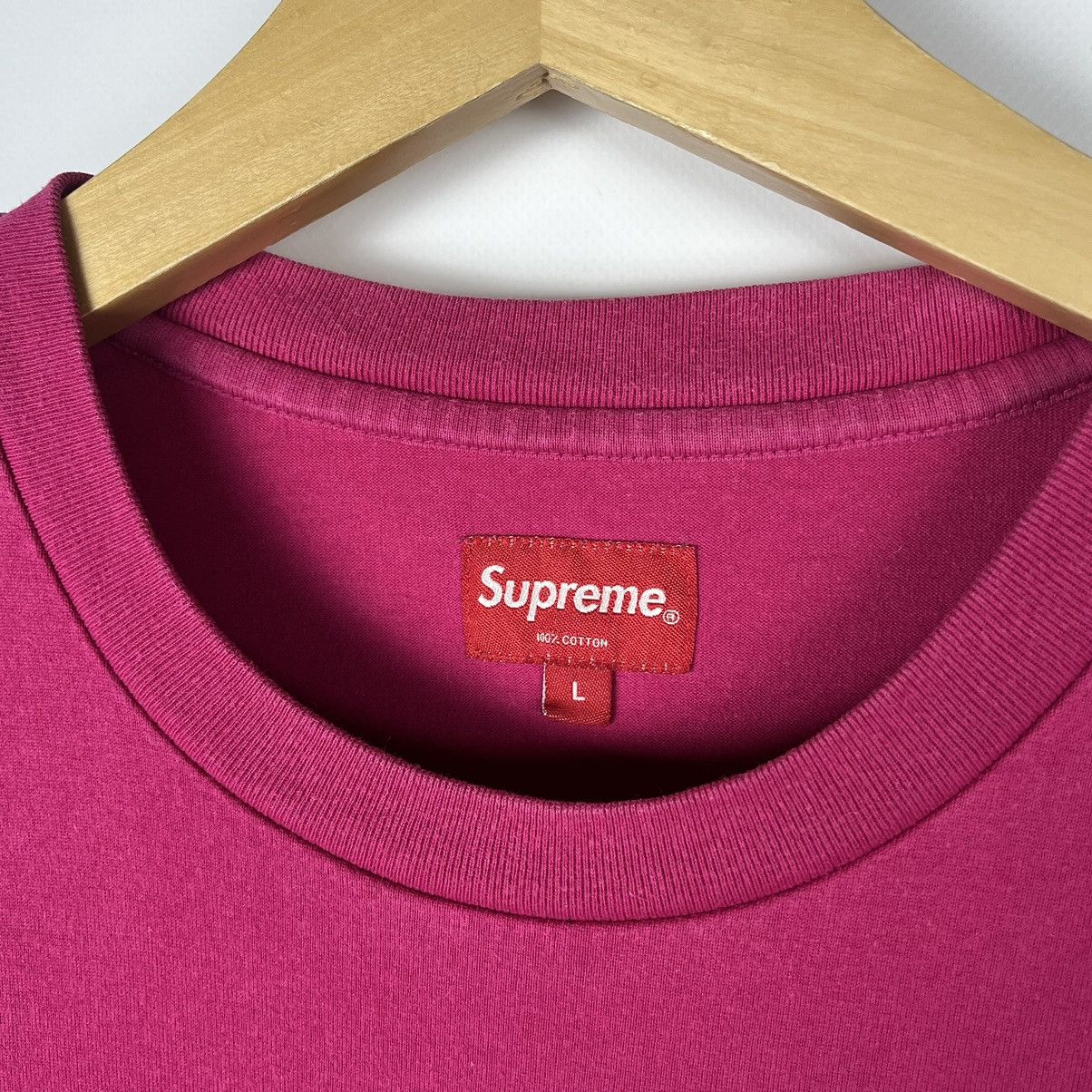 Supreme Supreme Centre Logo T Shirt Size US L / EU 52-54 / 3 - 6 Thumbnail