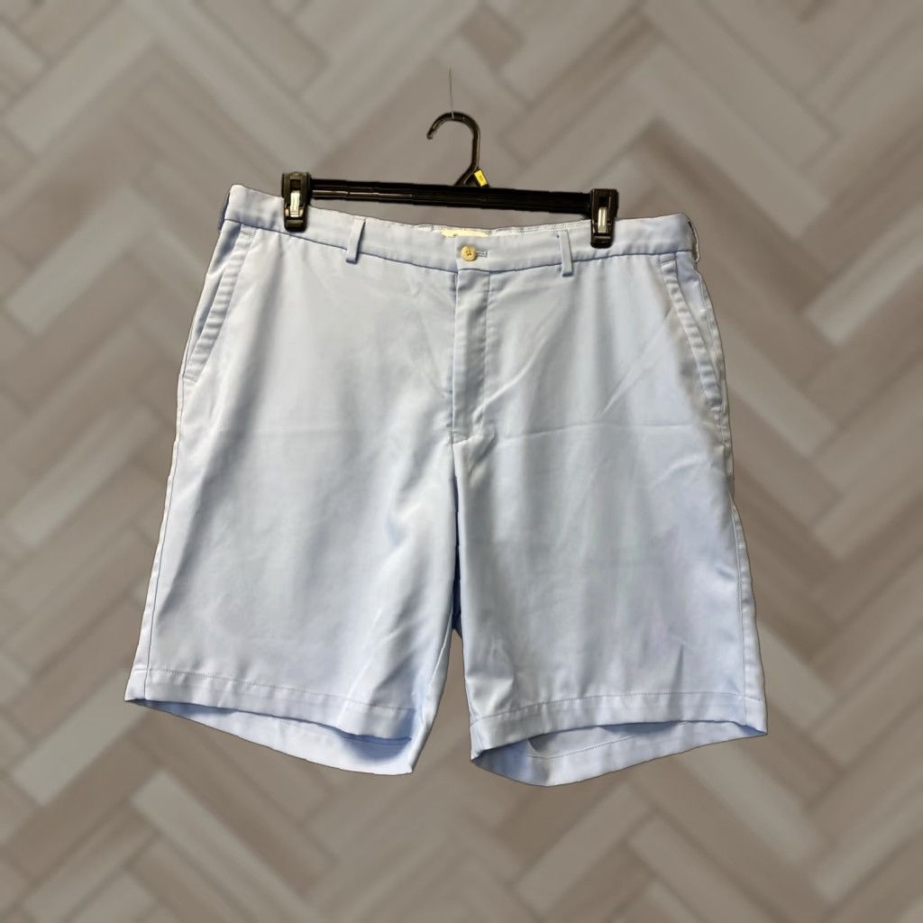Peter Millar Peter Millar Shorts Men Size 34 Blue Athletic Moisture Wicking UV 9 Inseam Flat Front Casual Activewear Size US 34 / EU 50 - 1 Thumbnail