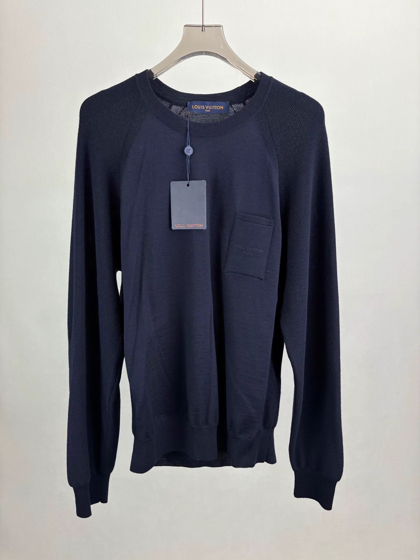 Louis Vuitton LOUIS VUITTON Pocket Embroidered Letter Logo Knitwear K1 Size US XL / EU 56 / 4 - 1 Thumbnail
