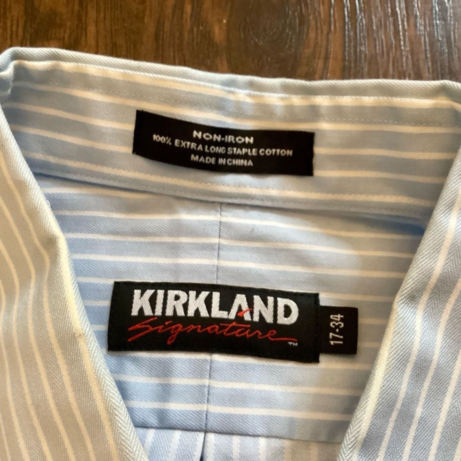 Kirkland Signature Kirkland Signature Button Down Size US L / EU 52-54 / 3 - 3 Thumbnail