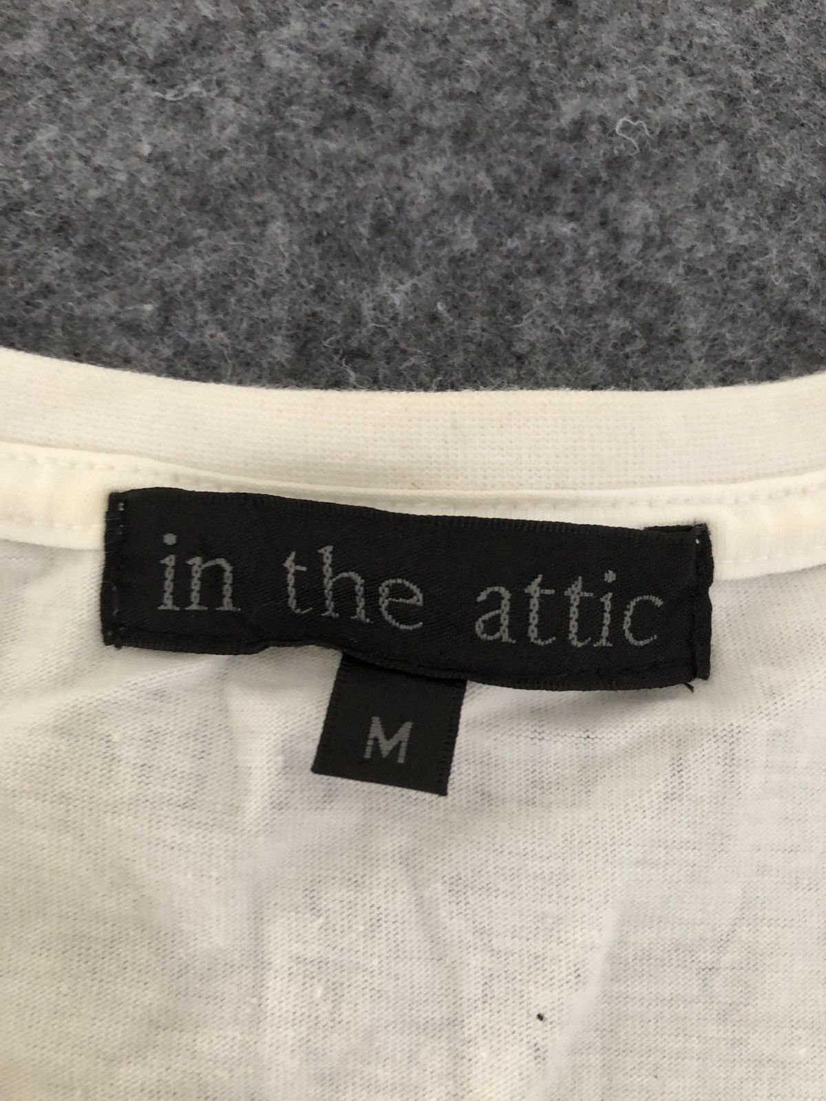 In The Attic In The Attic T-Shirt Size M / US 6-8 / IT 42-44 - 5 Thumbnail