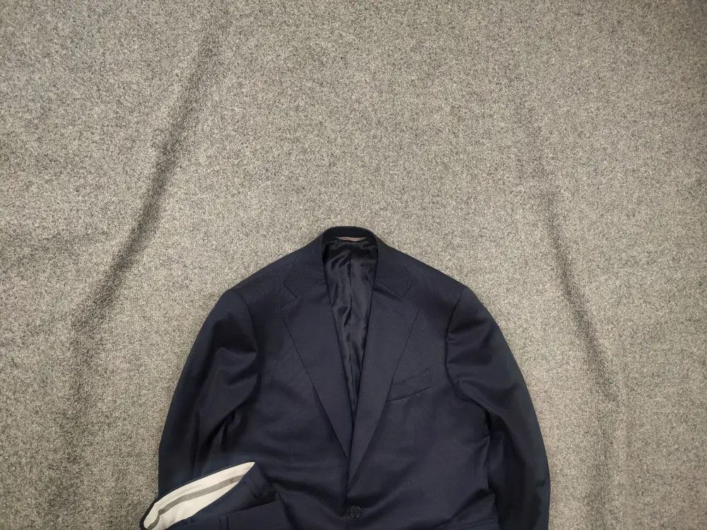 Canali Italy Design Business Classic Suit Structure wool