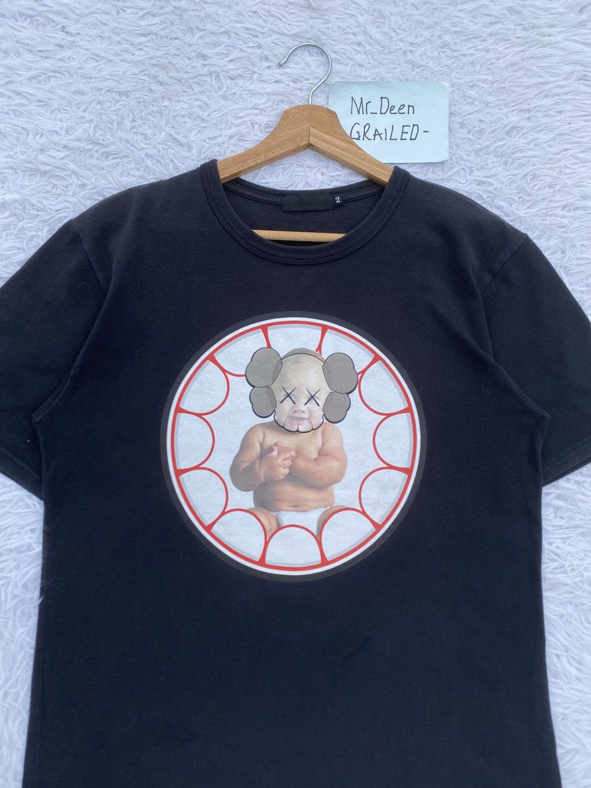 Original Fake Rare Original Fake x KAWS Baby Printed Tshirt Size US S / EU 44-46 / 1 - 4 Thumbnail