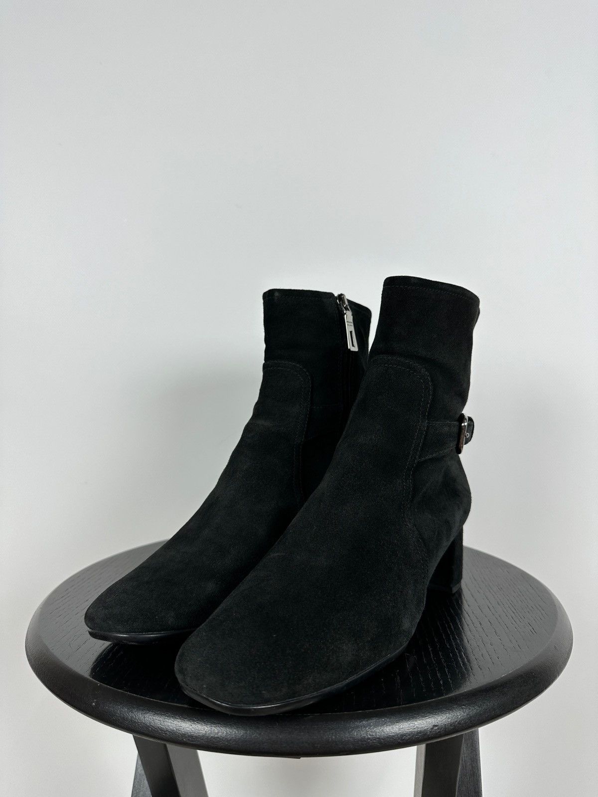 Prada Prada Suede Zip Ankle Boots Size US 7 / IT 37 - 9 Thumbnail