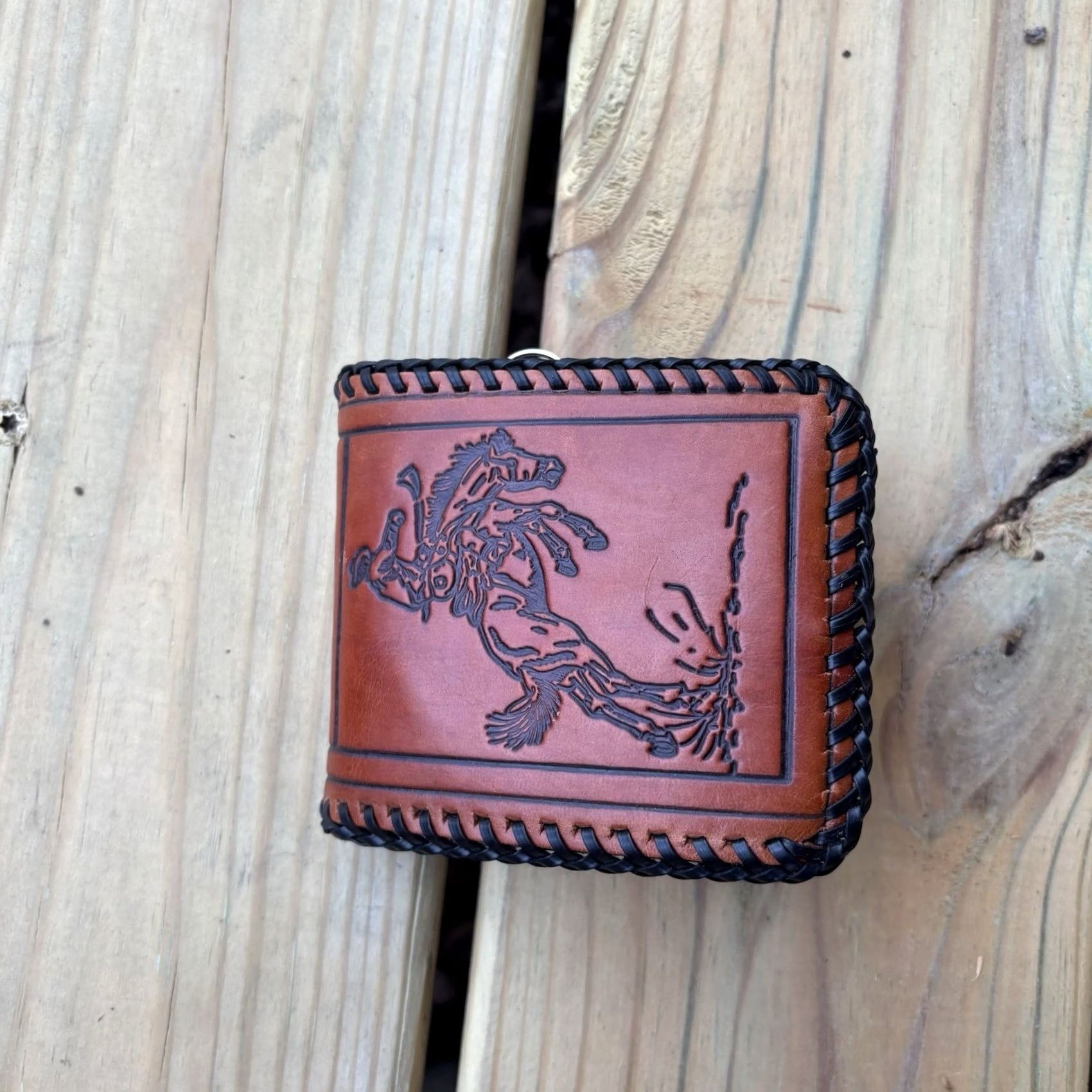 Vintage VINTAGE Leather Wallet Bifold Hand Tooled Whipstitch Horses Riding Cowboy 90s Wallet Mens Brown Leather American Southwestern Horse Streetwear Size ONE SIZE - 3 Thumbnail