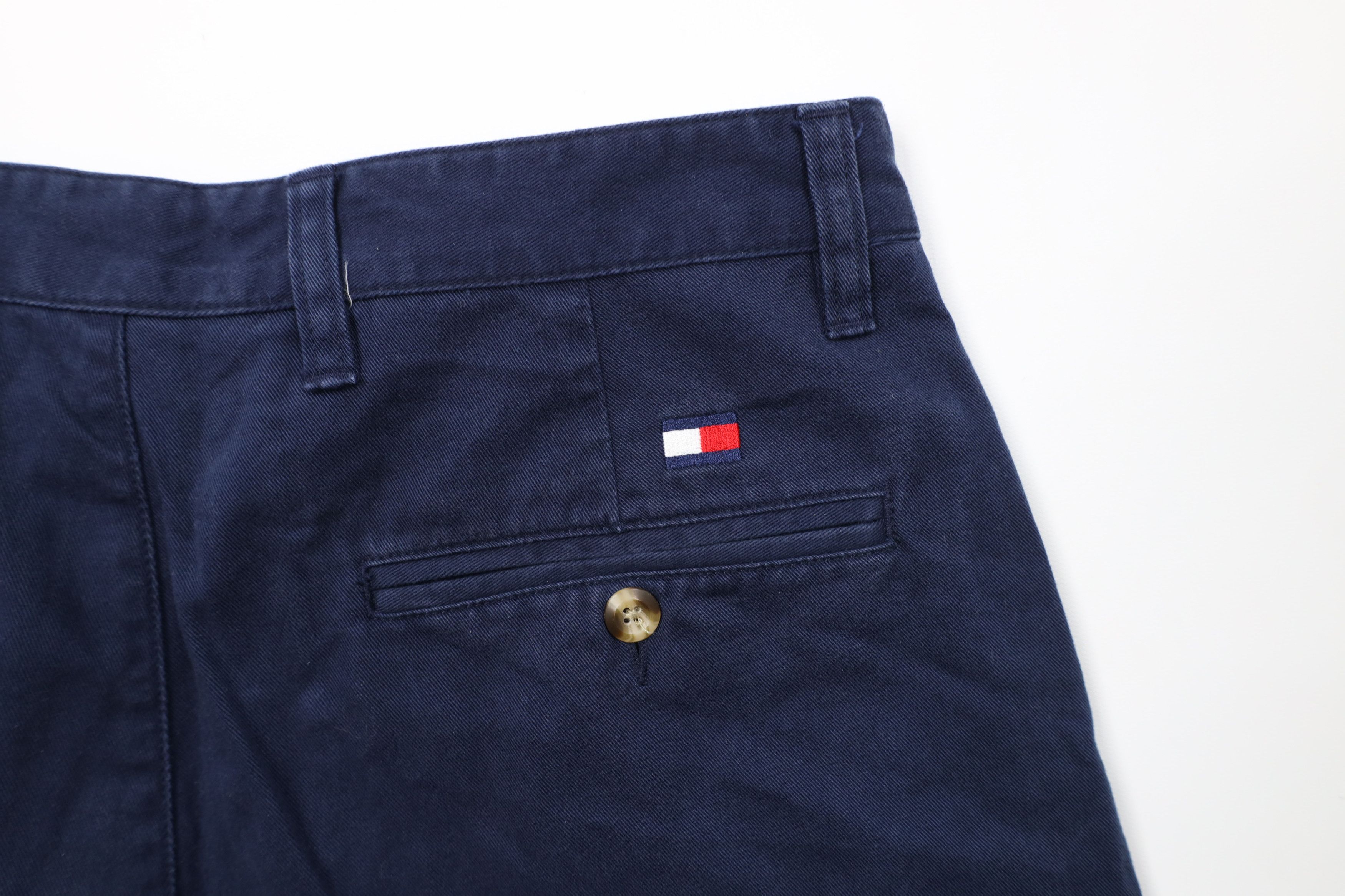 Tommy Hilfiger Vintage 90s Tommy Hilfiger Golf Chino Shorts Blue Cotton Size US 33 - 13 Thumbnail