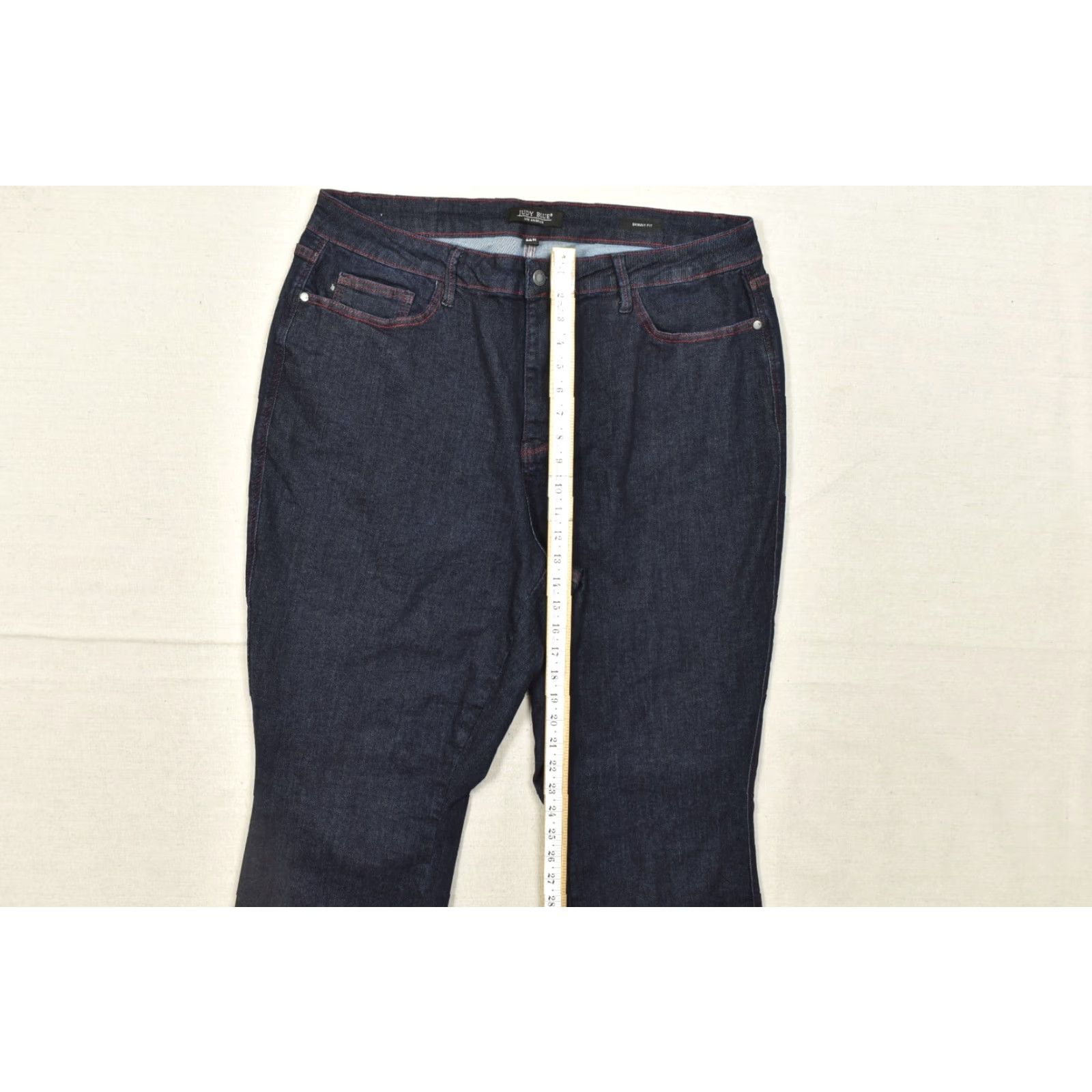 Vintage Judy Blue Jeans Women 22W Skinny Dark Wash Red Stitching Heart Back Pockets Snap Button 5-Pocket Denim Cotton High Rise Plus Size Womens Size 40" / US 18 - 4 Thumbnail