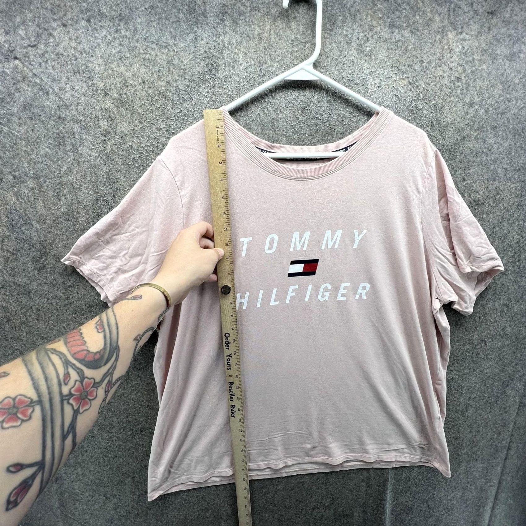 Tommy Hilfiger Tommy Hilfiger Shirt Womens 2X Pink Sport Logo Crew Neck Short Sleeve Jersey Top Size XXL / US 16-18 / IT 52-54 - 3 Thumbnail