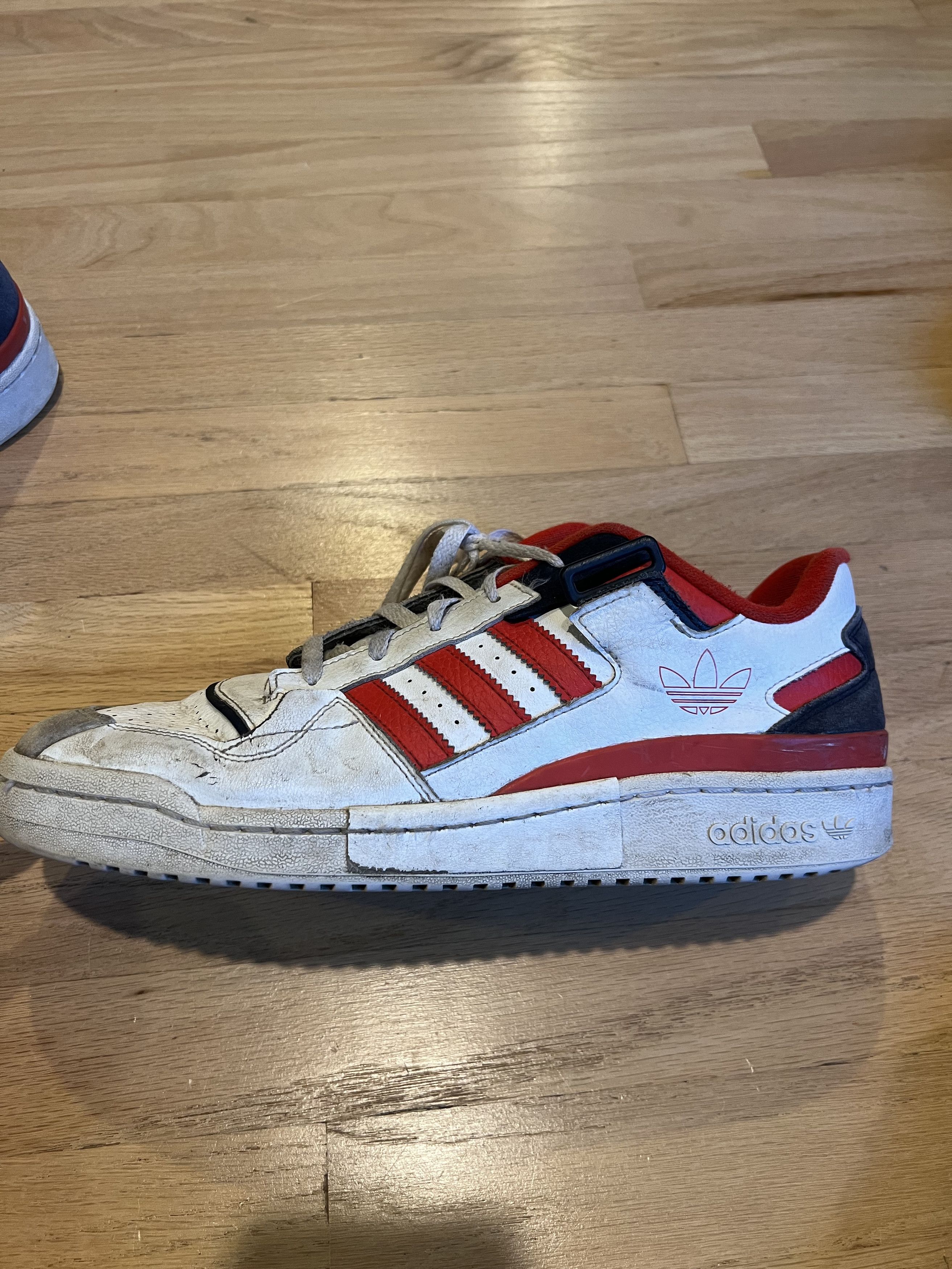 Adidas Adidas Forum Exhibit Low Cloud White Red GZ5391 | Grailed