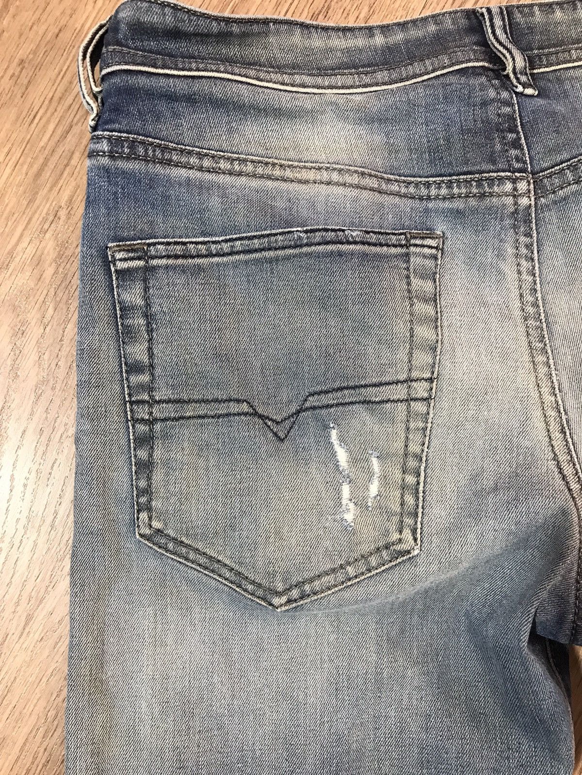 Diesel × Vintage Vintage Diesel Distressed denim pants Jeans Suze 32 Size US 32 / EU 48 - 14 Thumbnail