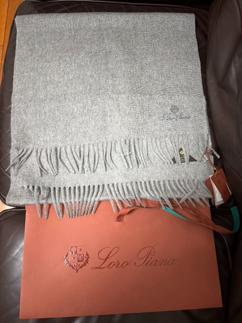 Loro Piana LORO PIANA size175*43cm Gray embroidered tassel decorations Size ONE SIZE - 1 Thumbnail