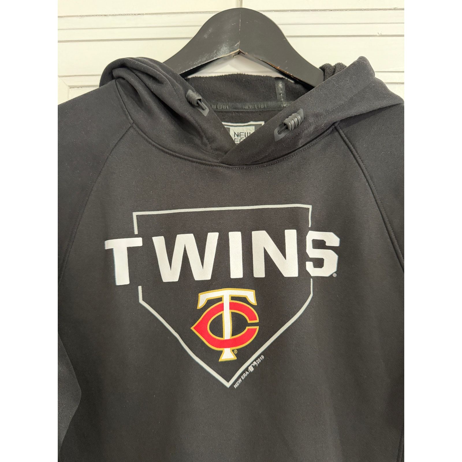 New Era Minnesota Twins Black Baseball Hoodie Sweatshirt Size Small Size US S / EU 44-46 / 1 - 2 Thumbnail