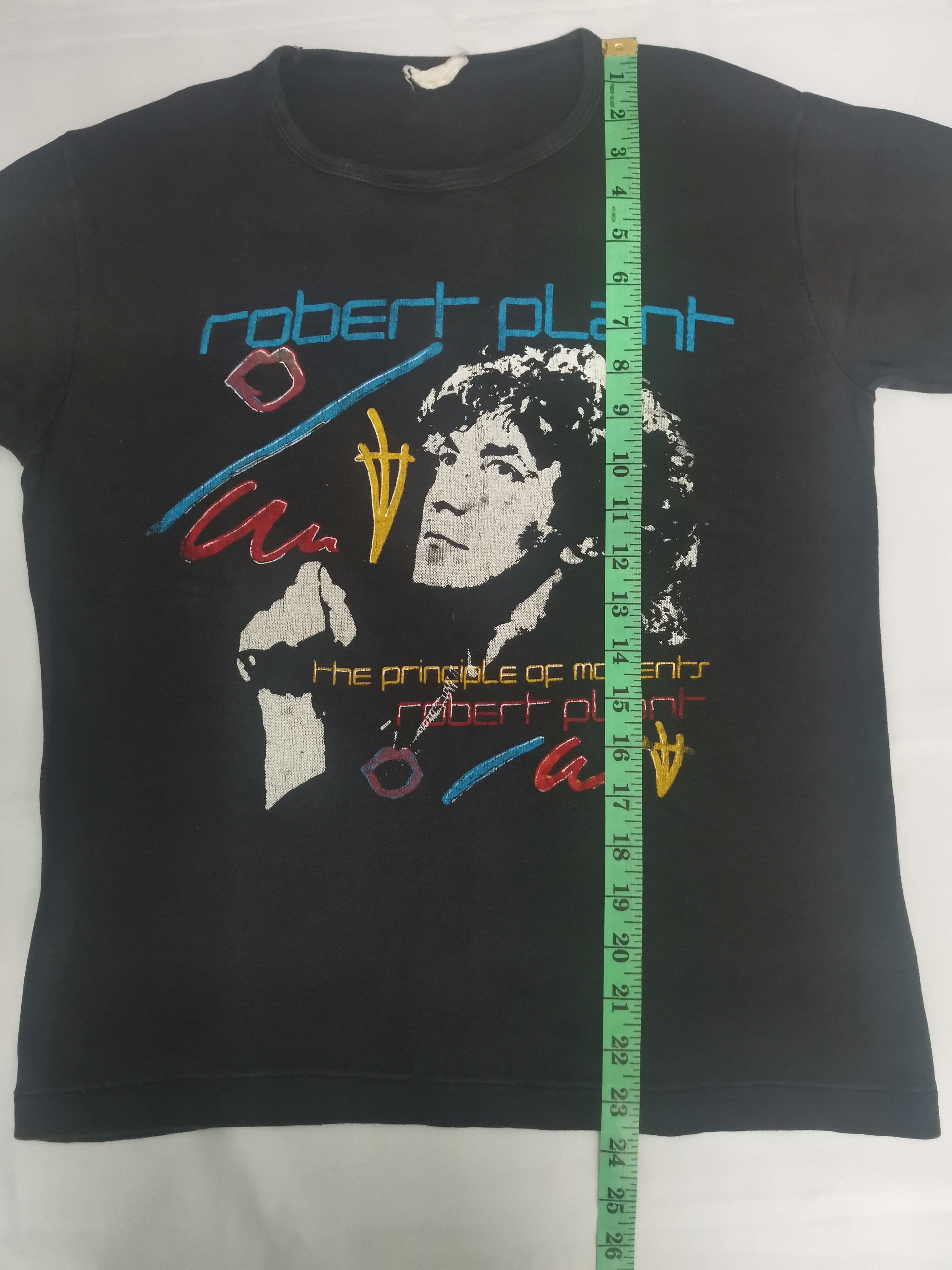 Band Tees Vintage Robert Plant Tour 83 Rock Band Tee Nirvana Morrissey Size US S / EU 44-46 / 1 - 5 Thumbnail