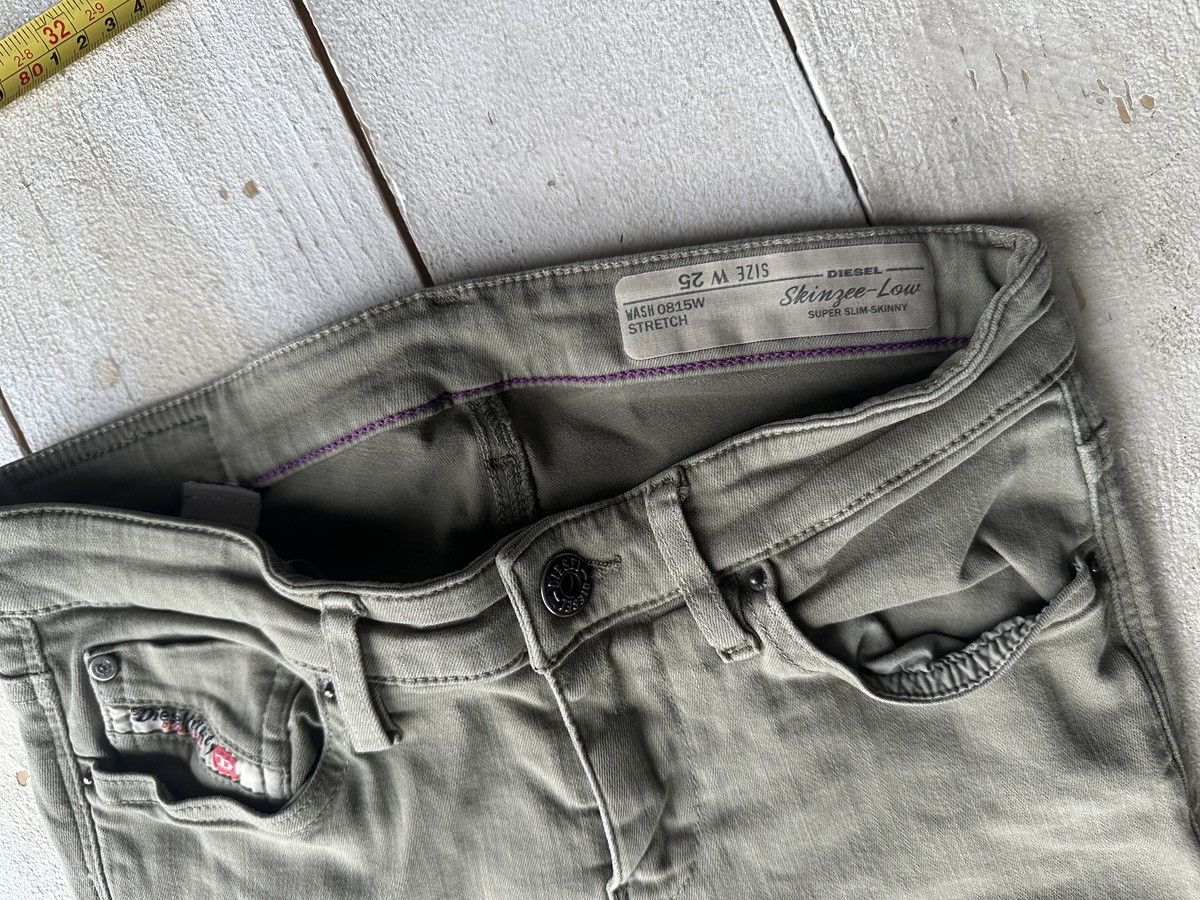 Diesel 🚨Gothic Diesel Regular Slim relax Flared Jeans Womens Size 25" / US 0 / IT 36 - 5 Thumbnail