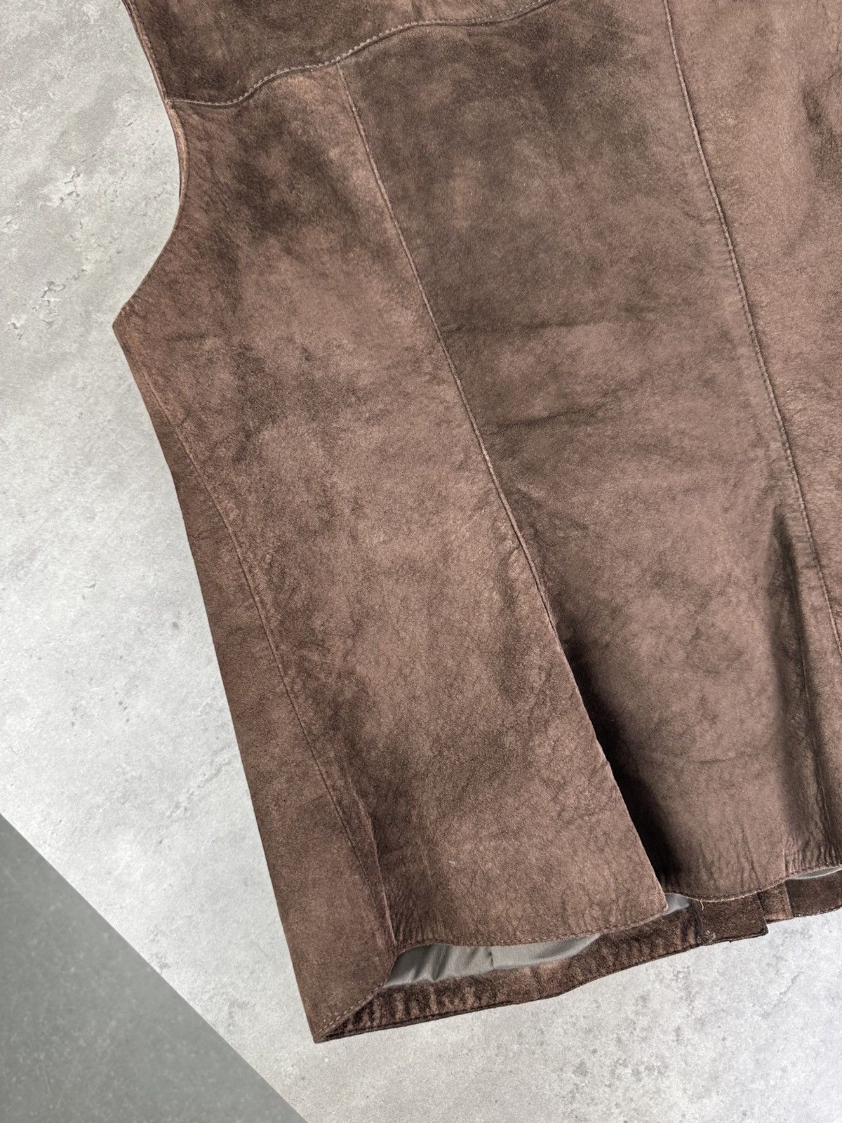 Japanese Brand Vintage Suede Vest Size S / US 4 / IT 40 - 12 Thumbnail