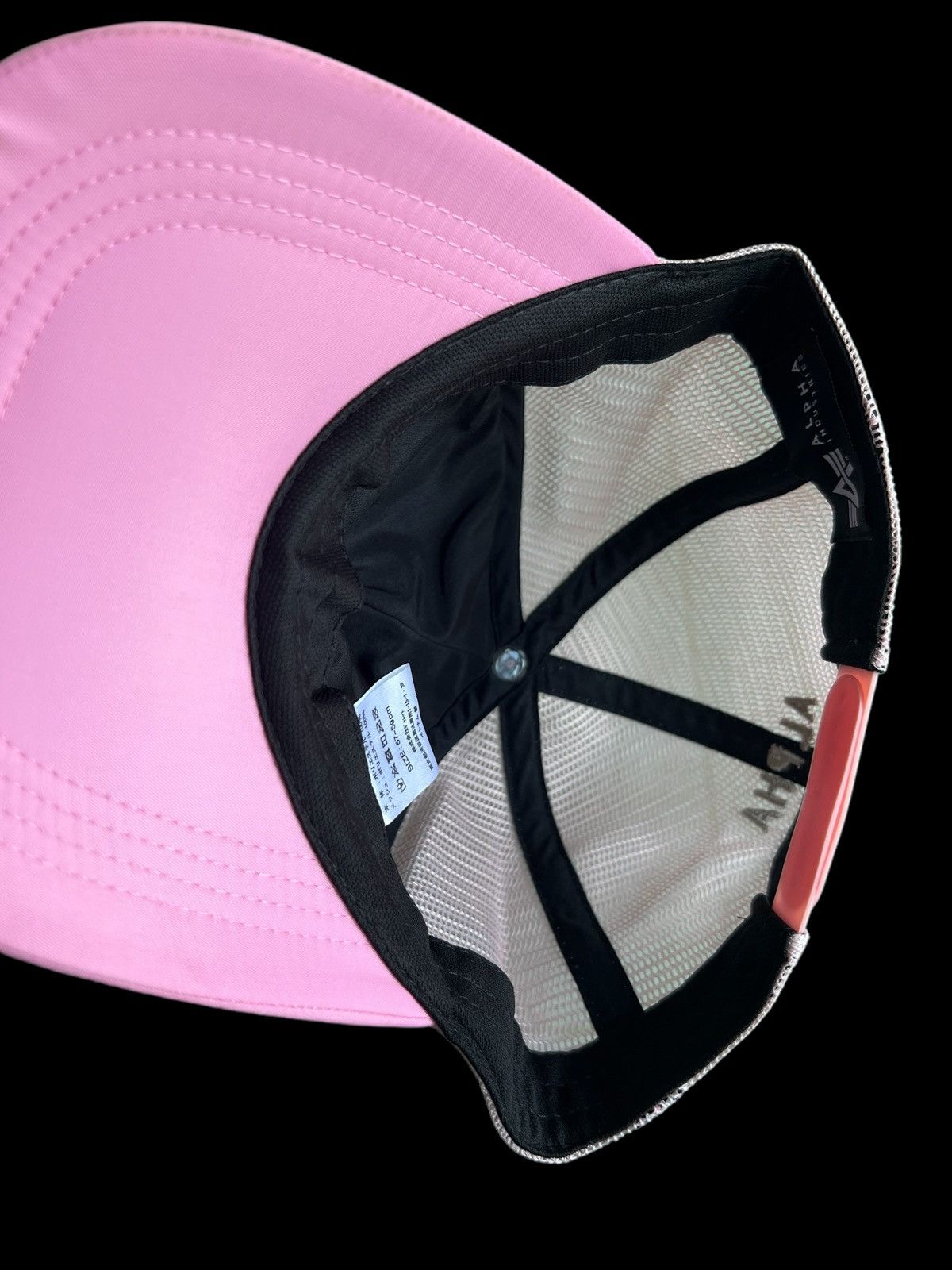 Alpha Industries Alpha Industries Eagles & Dragon Embroidery Pinkish Mesh Cap Size ONE SIZE - 4 Thumbnail