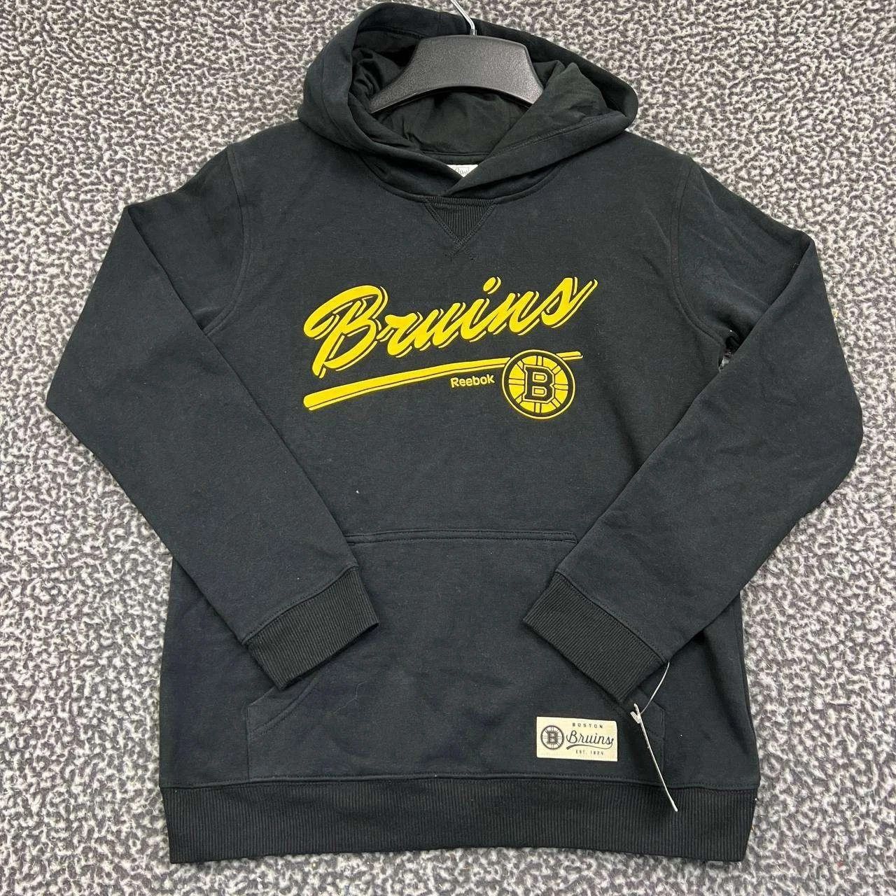 Reebok Boston Bruins Hoodie Women M Pullover Long Sleeve Outdoor Size M / US 6-8 / IT 42-44 - 1 Thumbnail