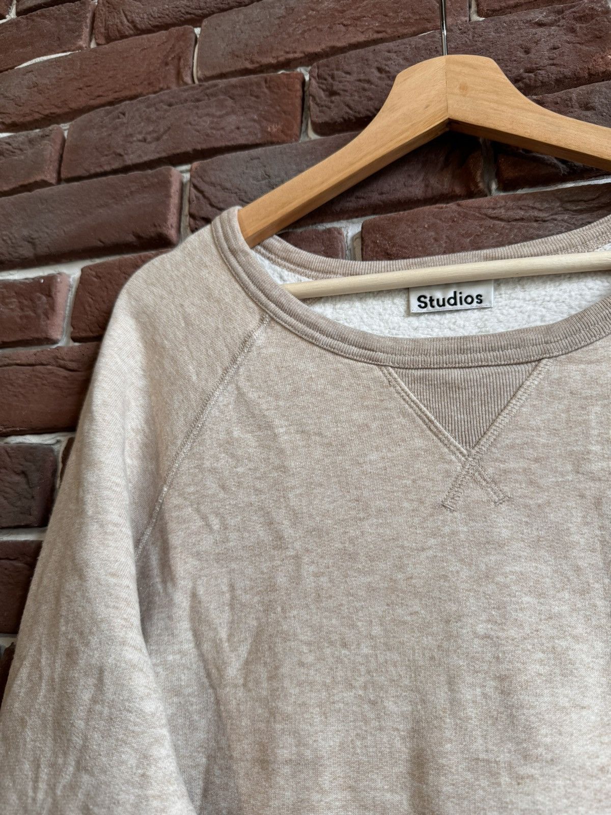 Acne Studios Acne Studios College Basic Crewneck Rare Casual Small Size US S / EU 44-46 / 1 - 4 Thumbnail