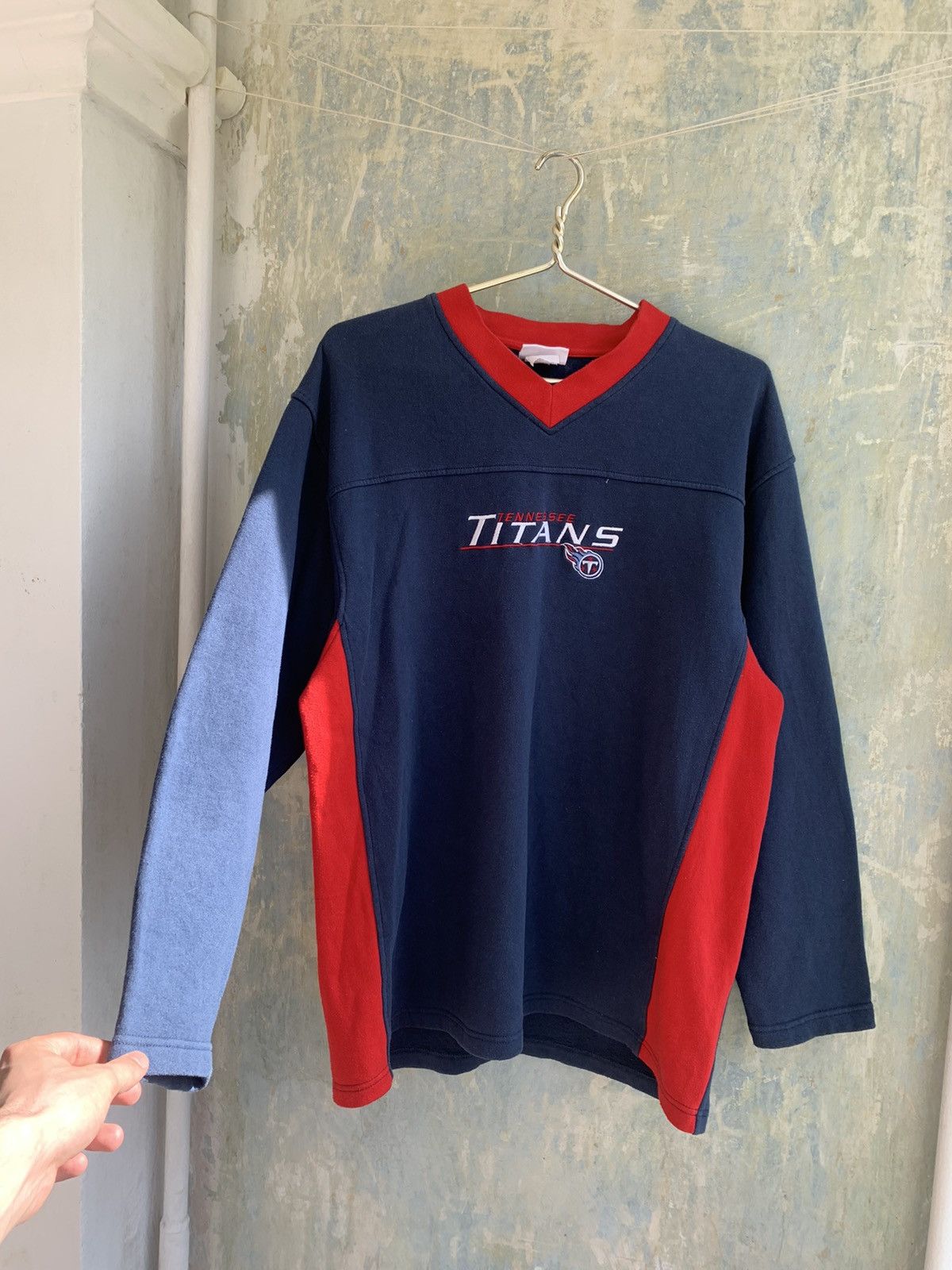 NFL × Vintage Vintage Rare NFL Football Tennessee Titans Sweatshirt Crewne Size US M / EU 48-50 / 2 - 2 Thumbnail