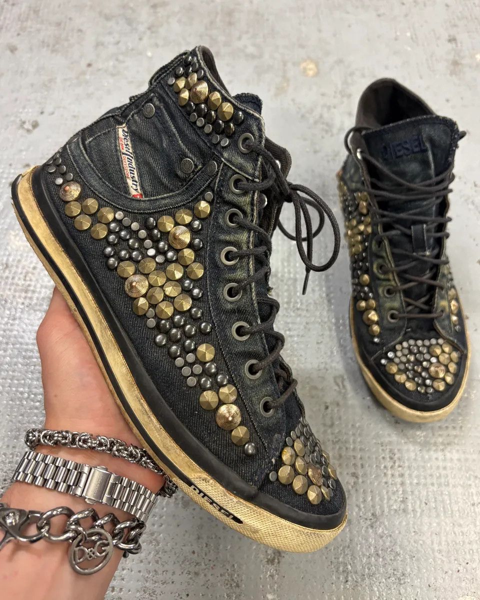 Diesel 2000s Diesel Navy Denim Studded High Sneakers Size US 8 / EU 41 - 1 Thumbnail