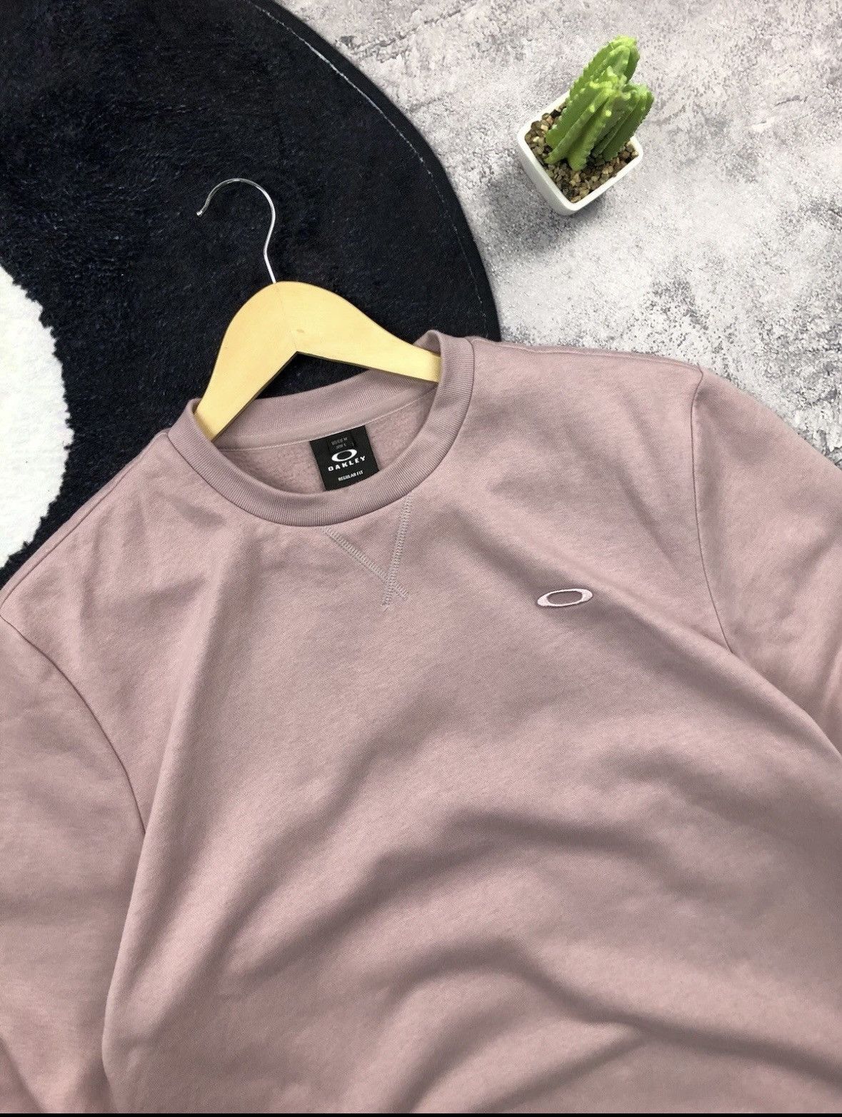 Oakley OAKLEY Hype Sweatshirt Streetwear Mini Logo Minimalistic Size US L / EU 52-54 / 3 - 4 Thumbnail