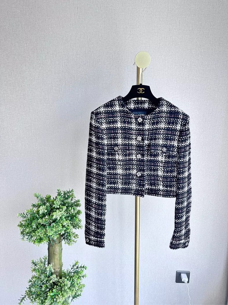 Chanel Chanel Craid knitted coat Size XS / US 0-2 / IT 36-38 - 2 Thumbnail