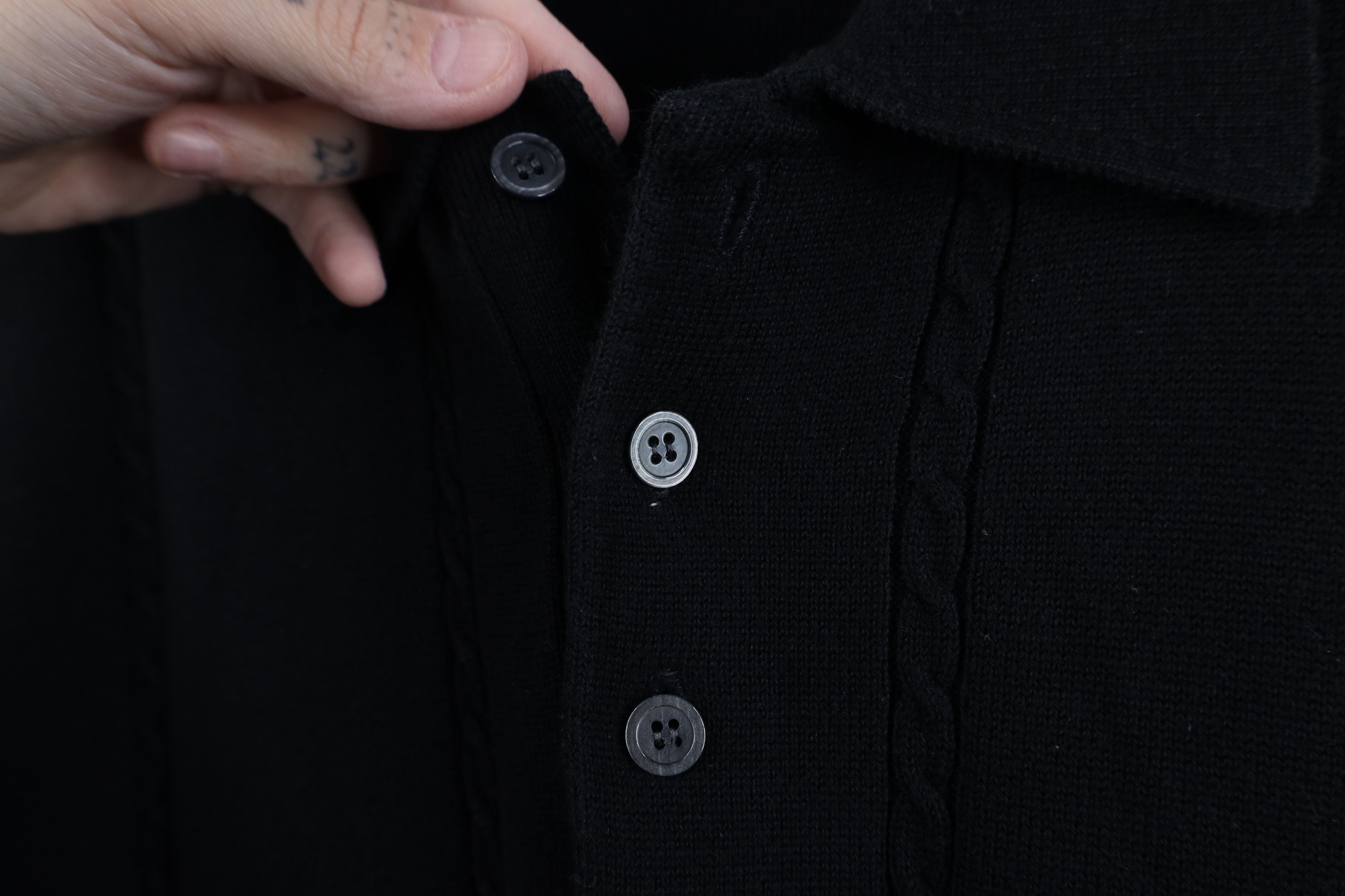 Vintage Vintage 90s Streetwear Blank Cable Knit Collared Polo Black Size US L / EU 52-54 / 3 - 6 Thumbnail