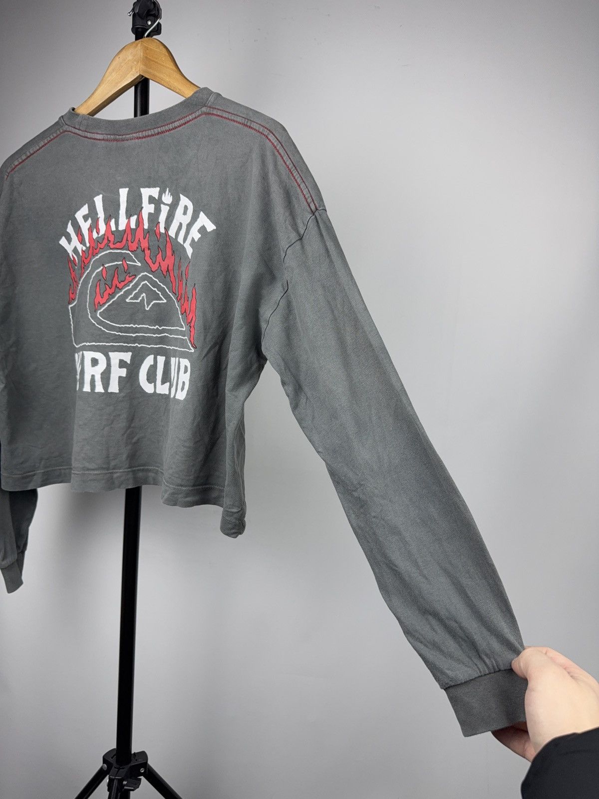 Quiksilver Quiksilver x Stranger Things Hellfire Surf Club Cropped long Size XS / US 0-2 / IT 36-38 - 17 Thumbnail