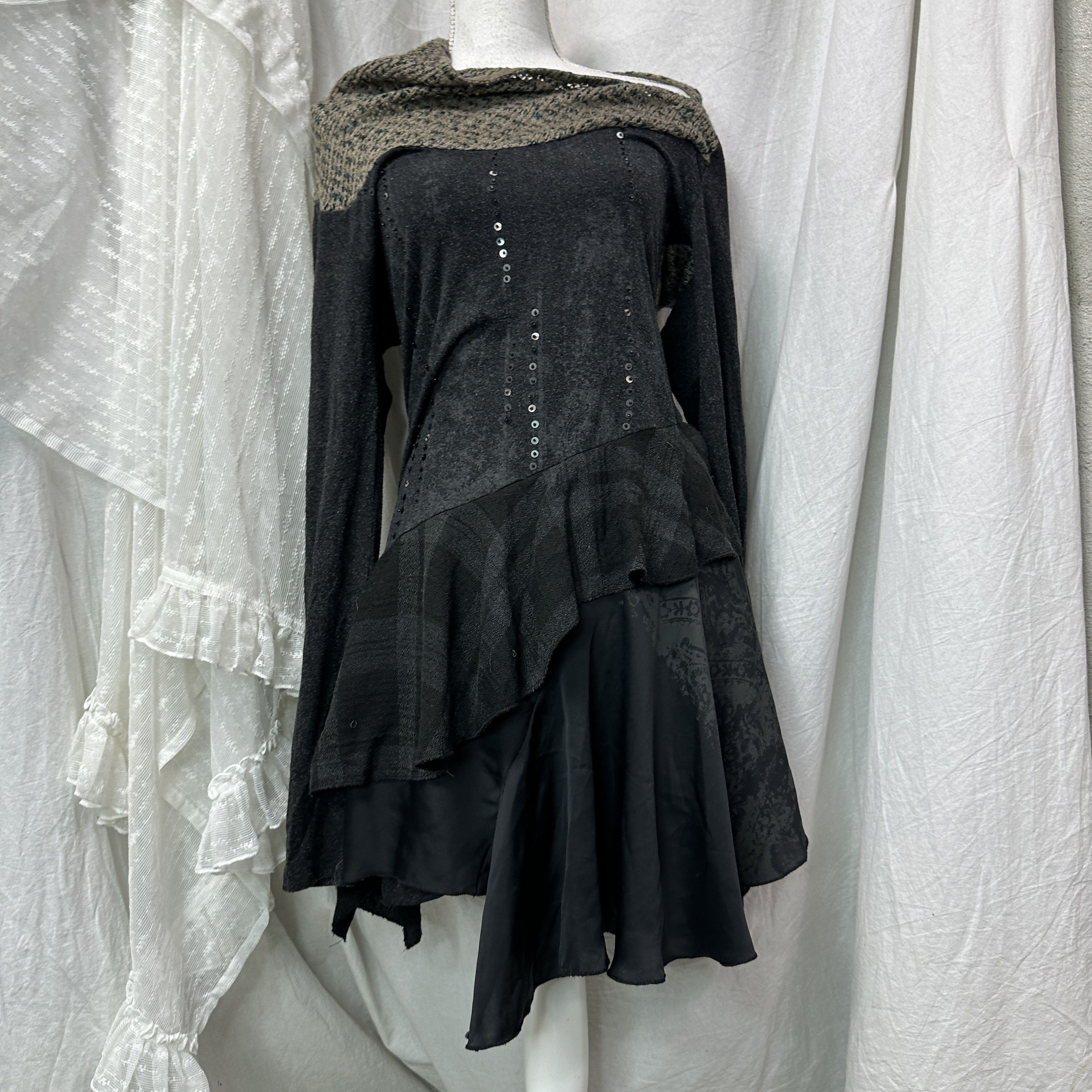 Vintage Vintage Layered Fairy Angels Never Die Dress Y2K Size M / US 6-8 / IT 42-44 - 1 Thumbnail