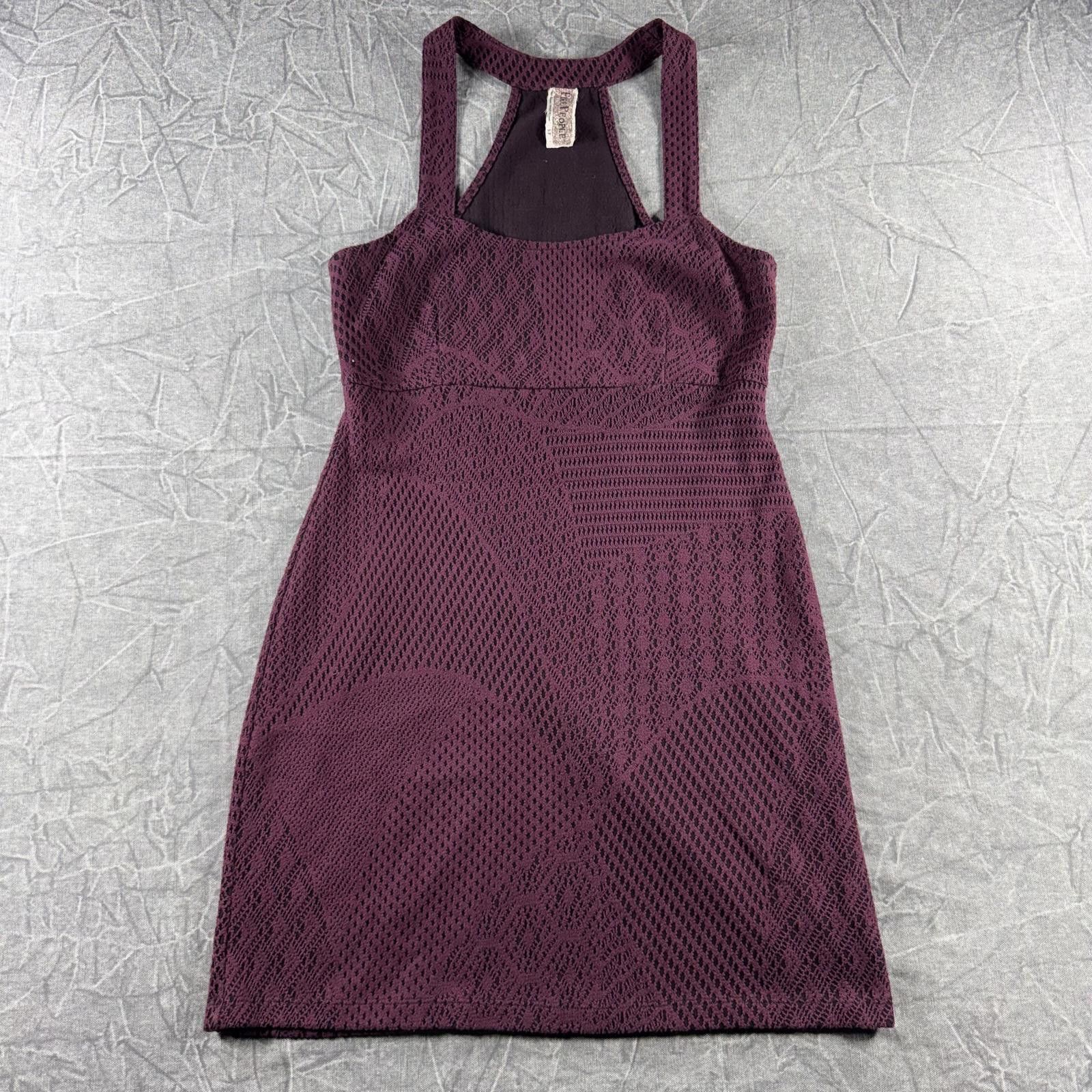 Free People Free People Dress Women's S Burgundy Crochet Lace Stretch Size S / US 4 / IT 40 - 1 Thumbnail