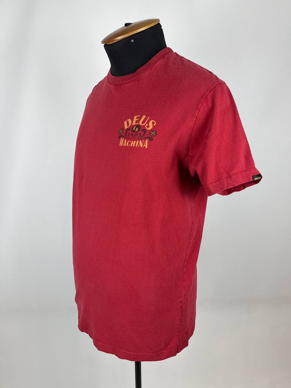 Deus Ex Machina Deus Ex Machina Red Apache Tee Size XL (0487) Size US XL / EU 56 / 4 - 2 Thumbnail
