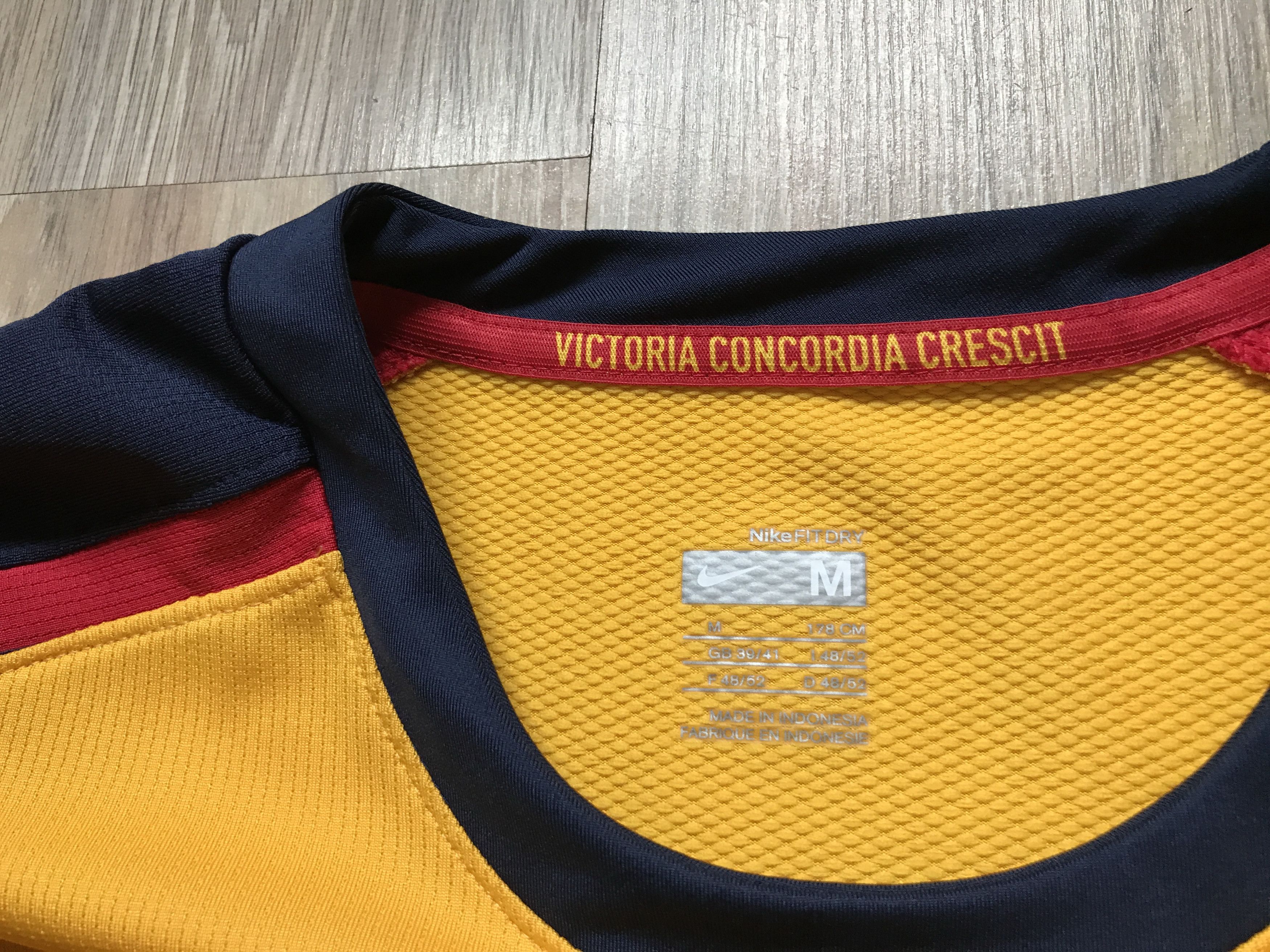 Nike × Vintage Vintage Nike Arsenal Away Shirt 2008-2009 Size US M / EU 48-50 / 2 - 4 Thumbnail
