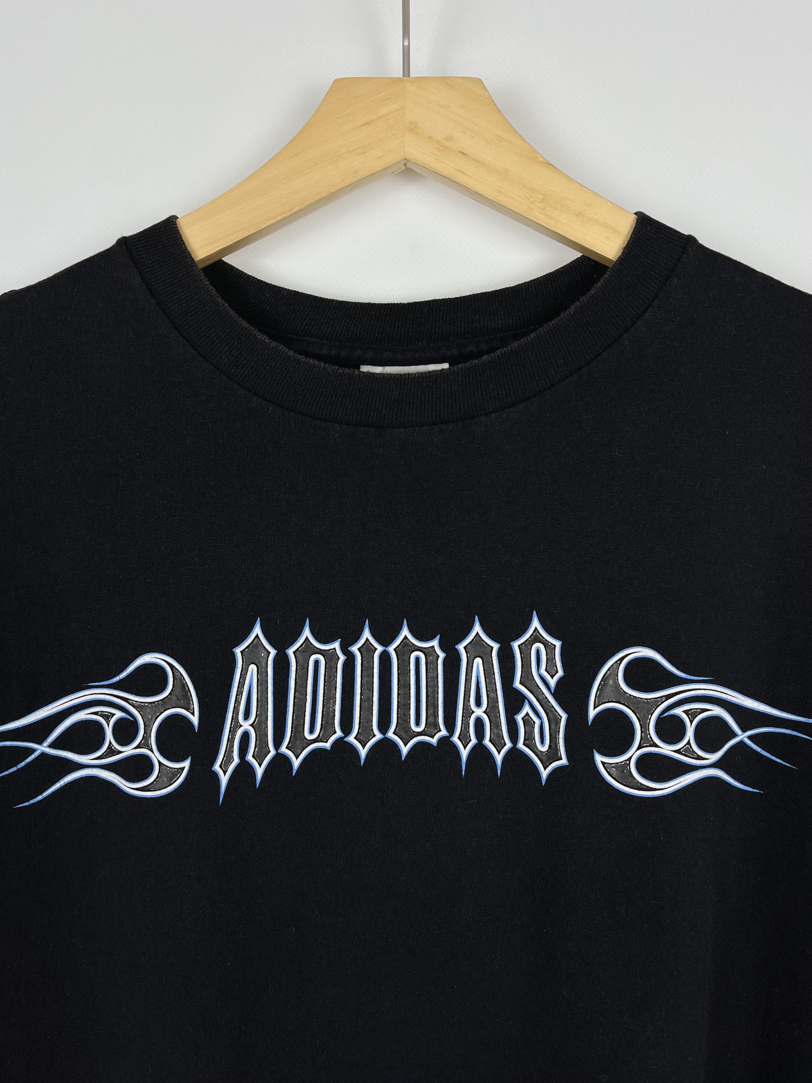 Adidas Vintage Adidas Tribal Big Logo Y2K T Shirt 2000’s Size US XL / EU 56 / 4 - 6 Thumbnail