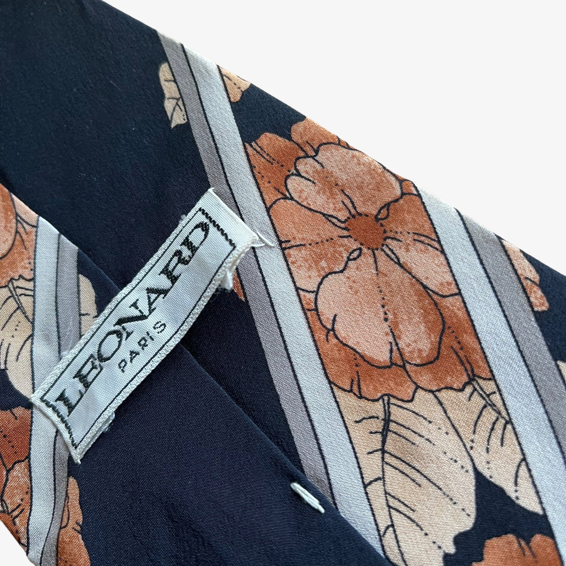 Leonard Paris Vintage 90s Leonard Striped Floral Print Silk Tie Size ONE SIZE - 5 Thumbnail