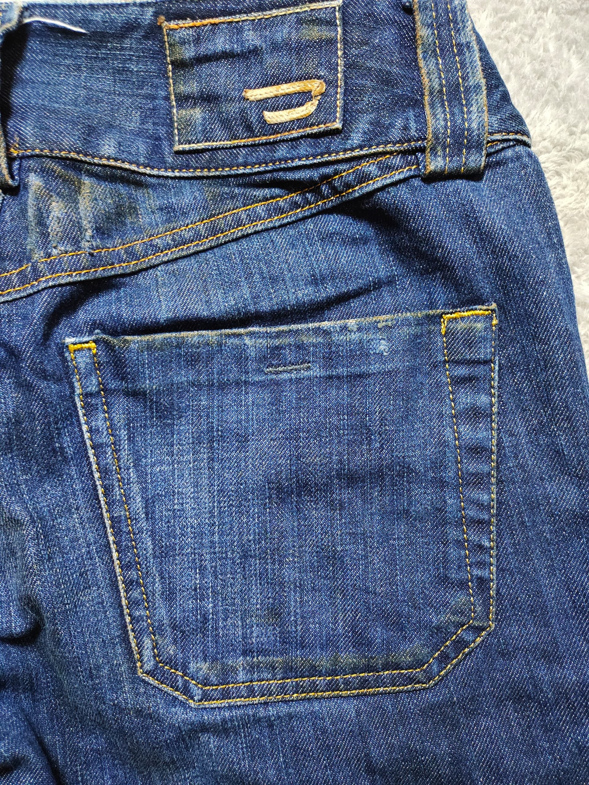 Diesel DIESEL FLARE BOOT CUT JEANS DISTRESSED SIZE 30 Size 30" / US 8 / IT 44 - 5 Thumbnail