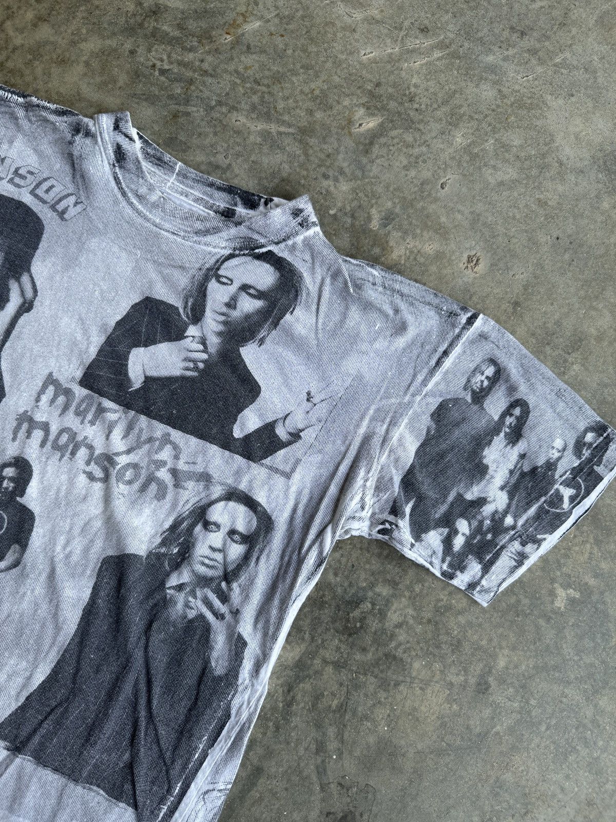Marilyn Manson *RARE* VINTAGE MARILYN MANSON AOP METAL BAND TEE Size US M / EU 48-50 / 2 - 4 Thumbnail