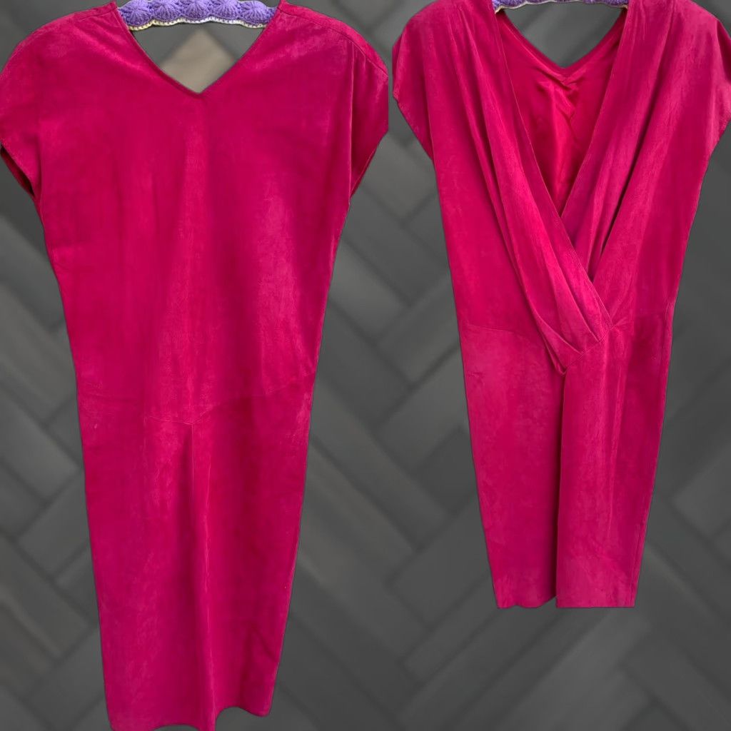 Vintage VAKKO Suede Dress Low Back Hot Pink Made In USA 1980s 80s Vintage Size 6 Size M / US 6-8 / IT 42-44 - 1 Thumbnail