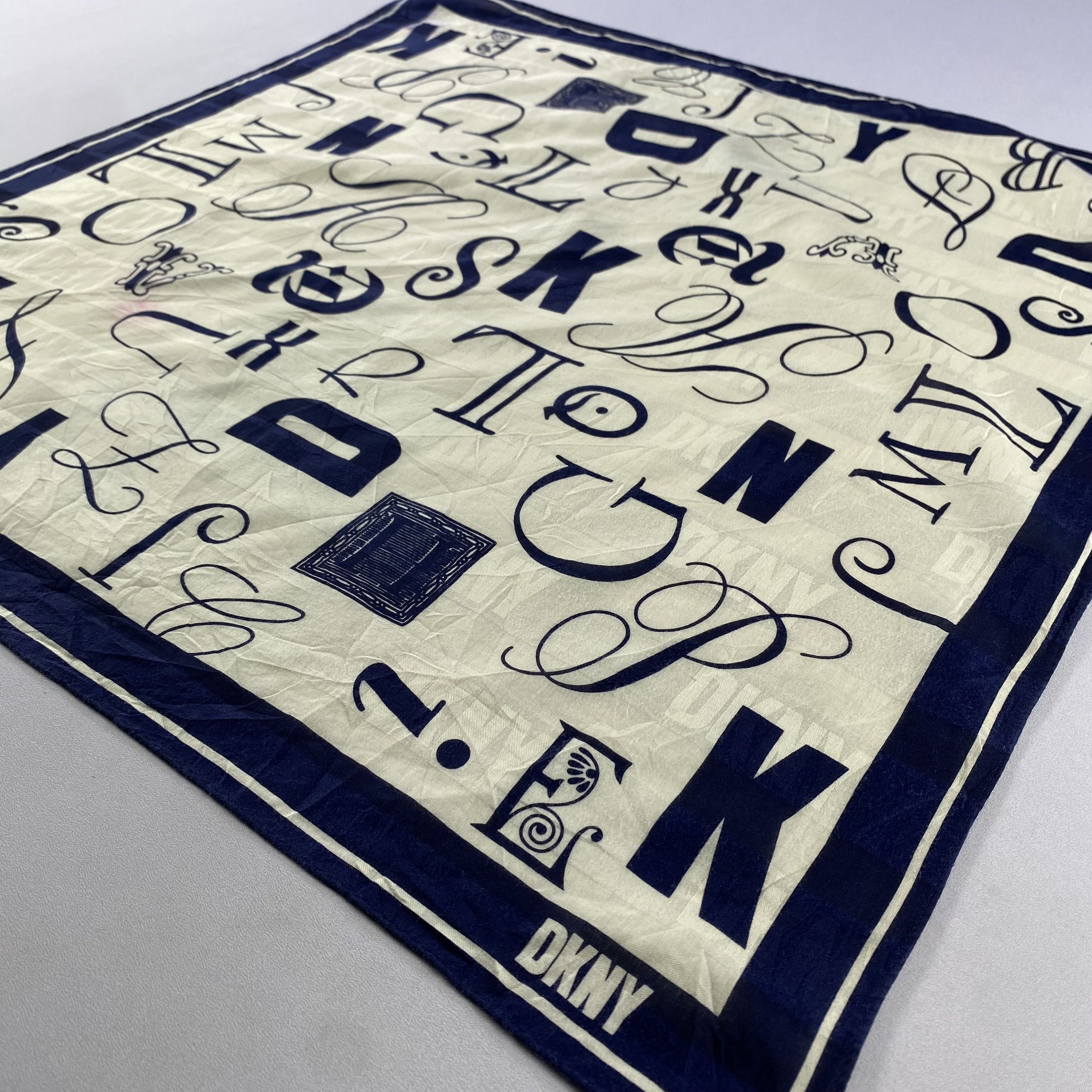 DKNY × Vintage DKNY Bandana/ Handkerchief / Neckerchief Size ONE SIZE - 4 Thumbnail