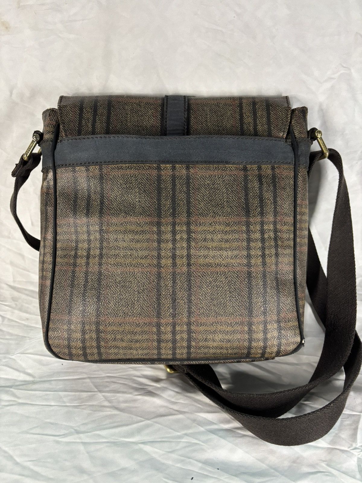 Fossil (very used) Fossil Sling Bag Size ONE SIZE - 2 Thumbnail