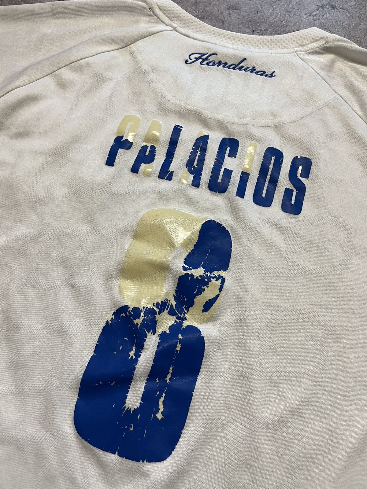 Joma Vtg 2010 Honduras World Cup Home Kit Joma Palacios #8 jersey Size US XL / EU 56 / 4 - 6 Thumbnail