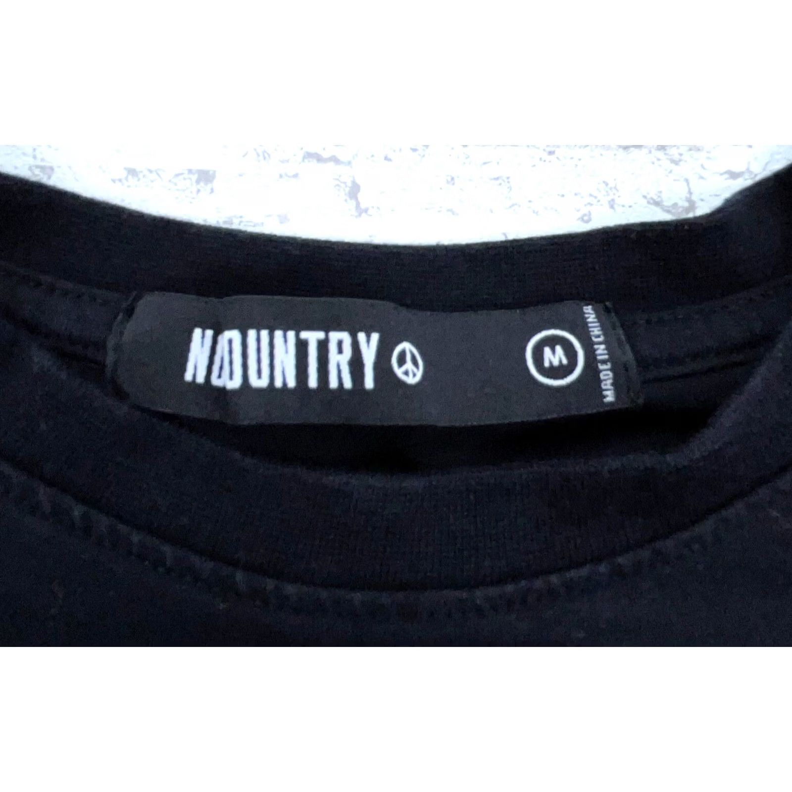 Hudson Hudson Outerwear Shirt Medium Black Tee T Protest Bear Kneeling Kapernick Men Size US M / EU 48-50 / 2 - 5 Thumbnail