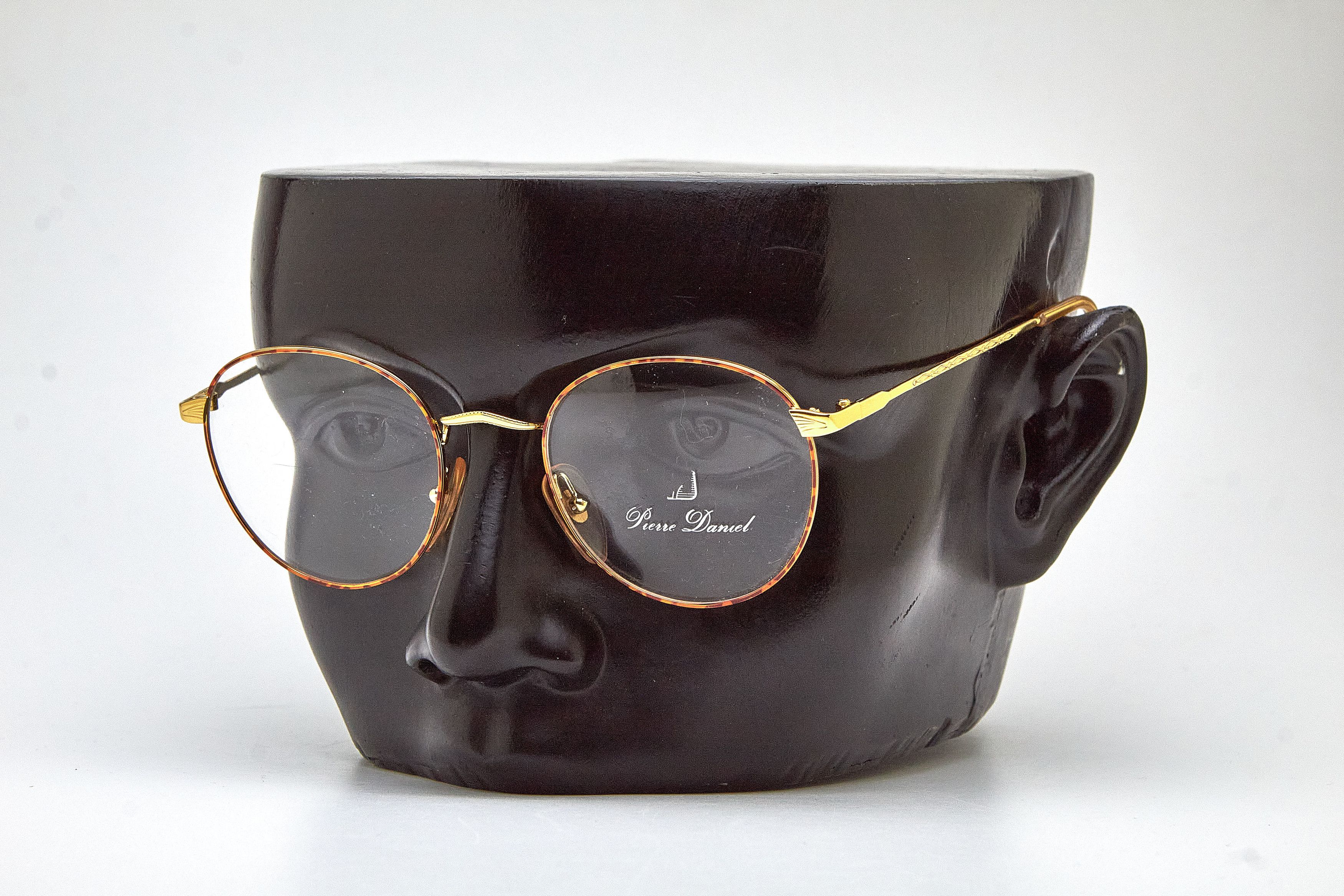 Vintage Old Money Pierre Daniel Pantos Gold Tortoise Round-Lux Specs Size ONE SIZE - 7 Thumbnail