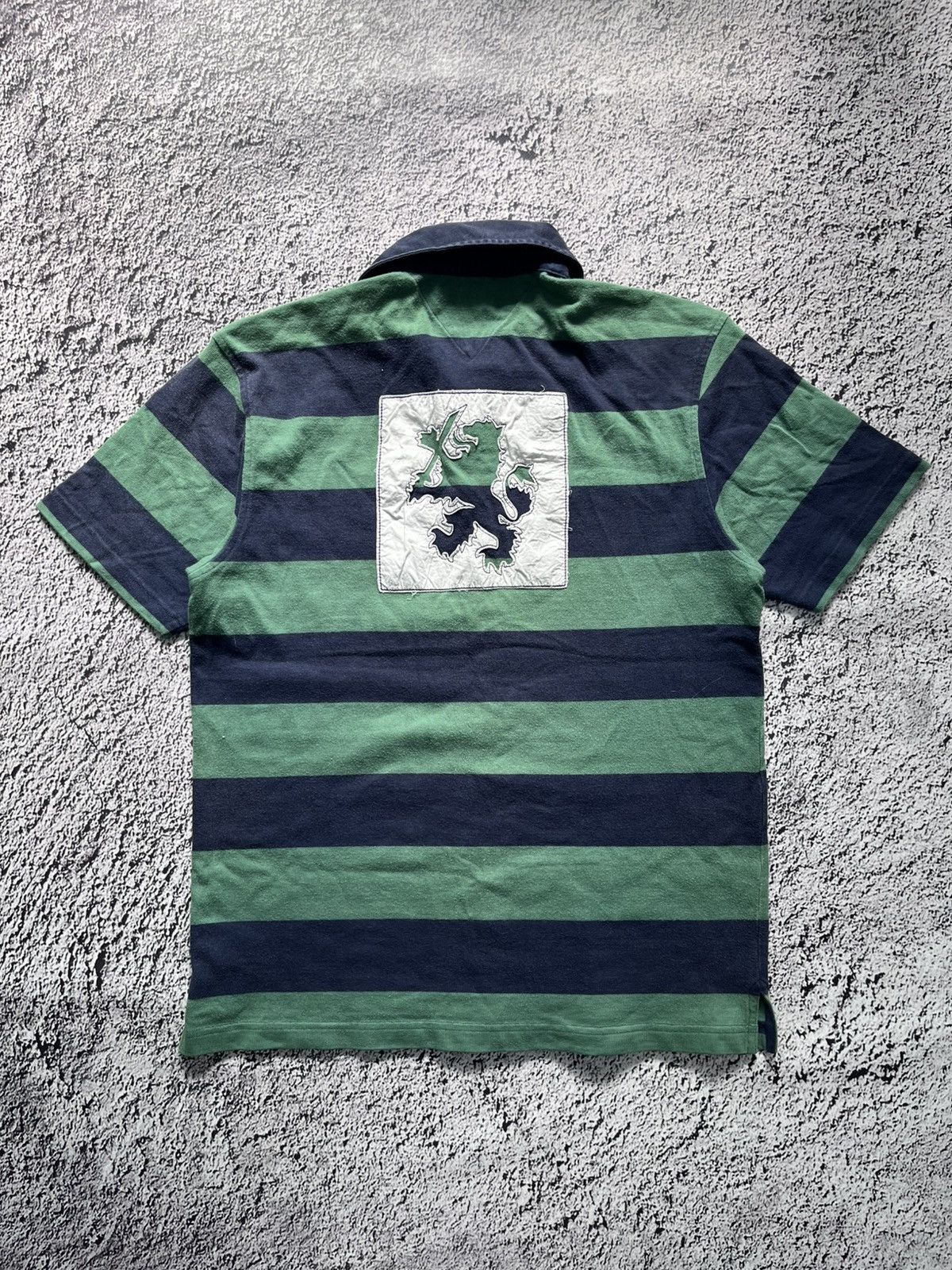 Tommy Hilfiger Vintage Tommy Hilfiger Rugby Shirt Lion Striped Polo size M Size US M / EU 48-50 / 2 - 1 Thumbnail