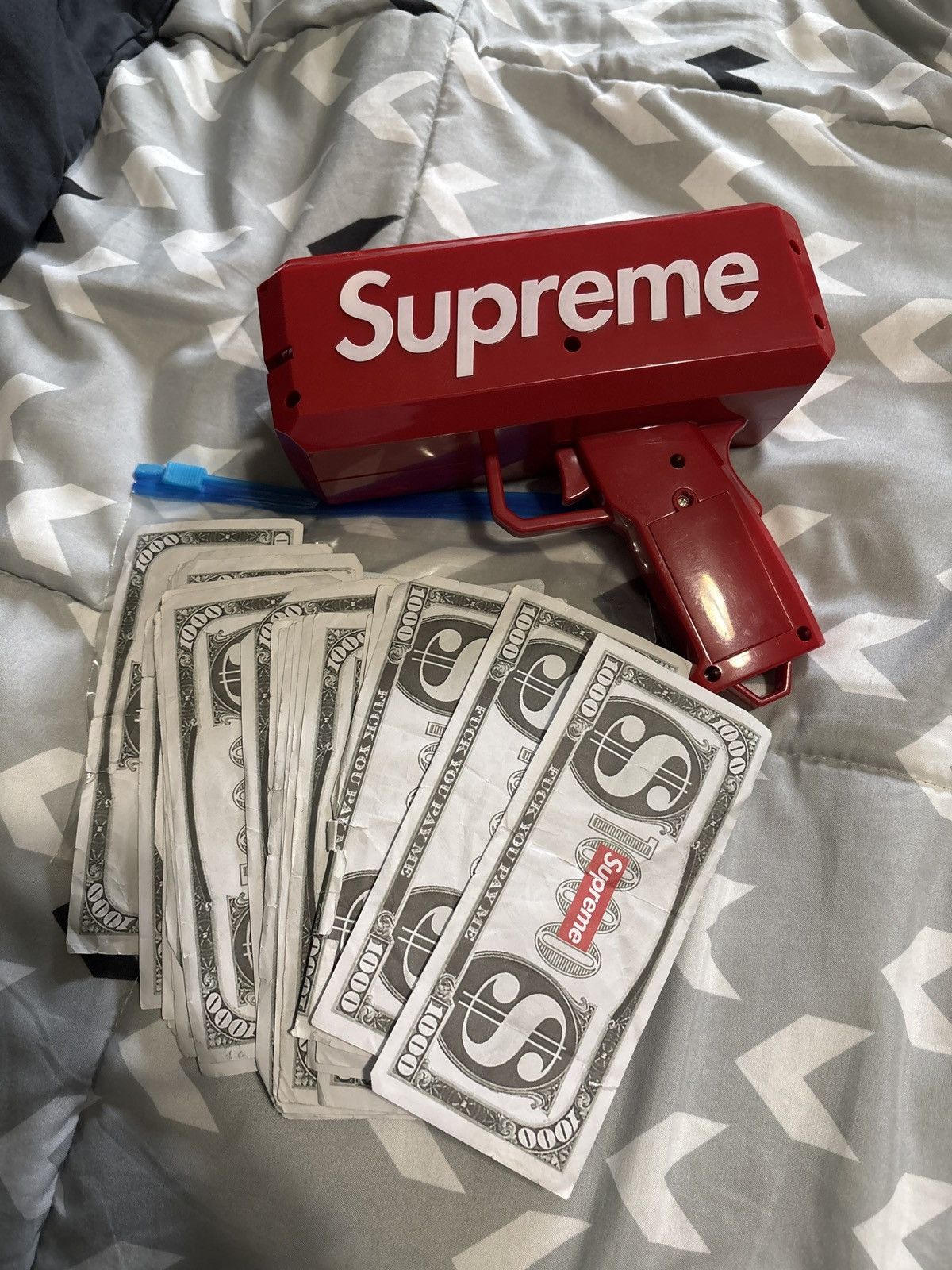 Supreme Supreme money gun Size ONE SIZE - 4 Thumbnail