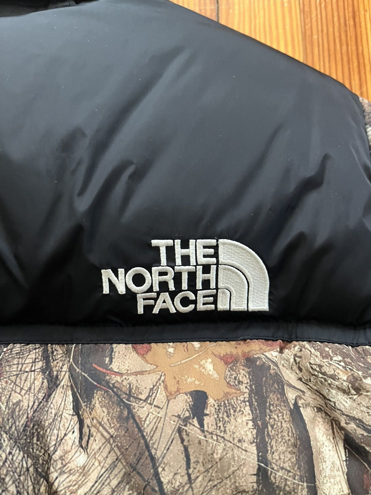 The North Face The North Face Nuptse Down Jacket Real Tree Camo Forest Size US L / EU 52-54 / 3 - 6 Thumbnail