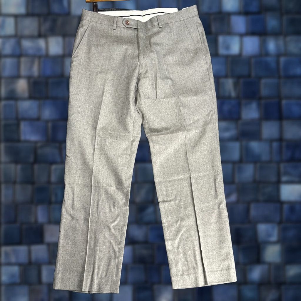 Ralph Lauren Lauren Ralph Lauren Pants Men 34 Trim Fit Gray Wool Straight Leg Flat Front Pockets Dress Pants Size US 34 / EU 50 - 1 Thumbnail