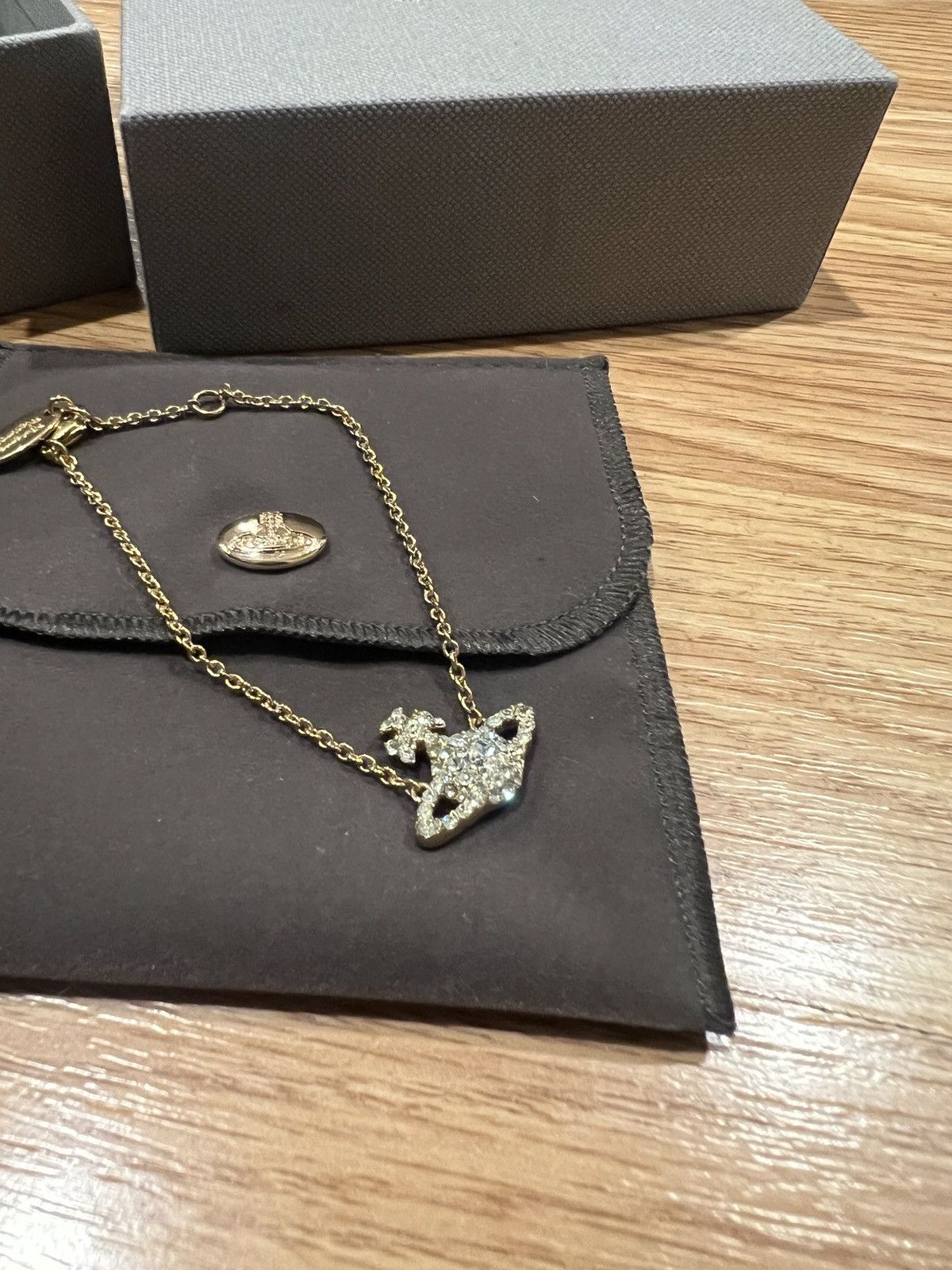 Vivienne Westwood Vivienne Westwood Bracelet Size ONE SIZE - 3 Thumbnail